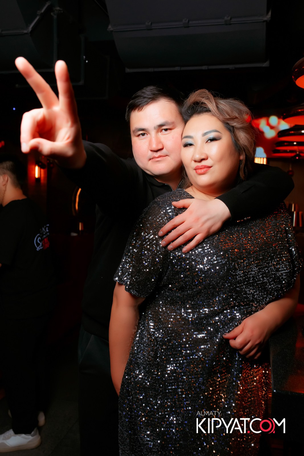 SPACE LOUNGE BAR. КИПЯТКОМ АЛМАТЫ!