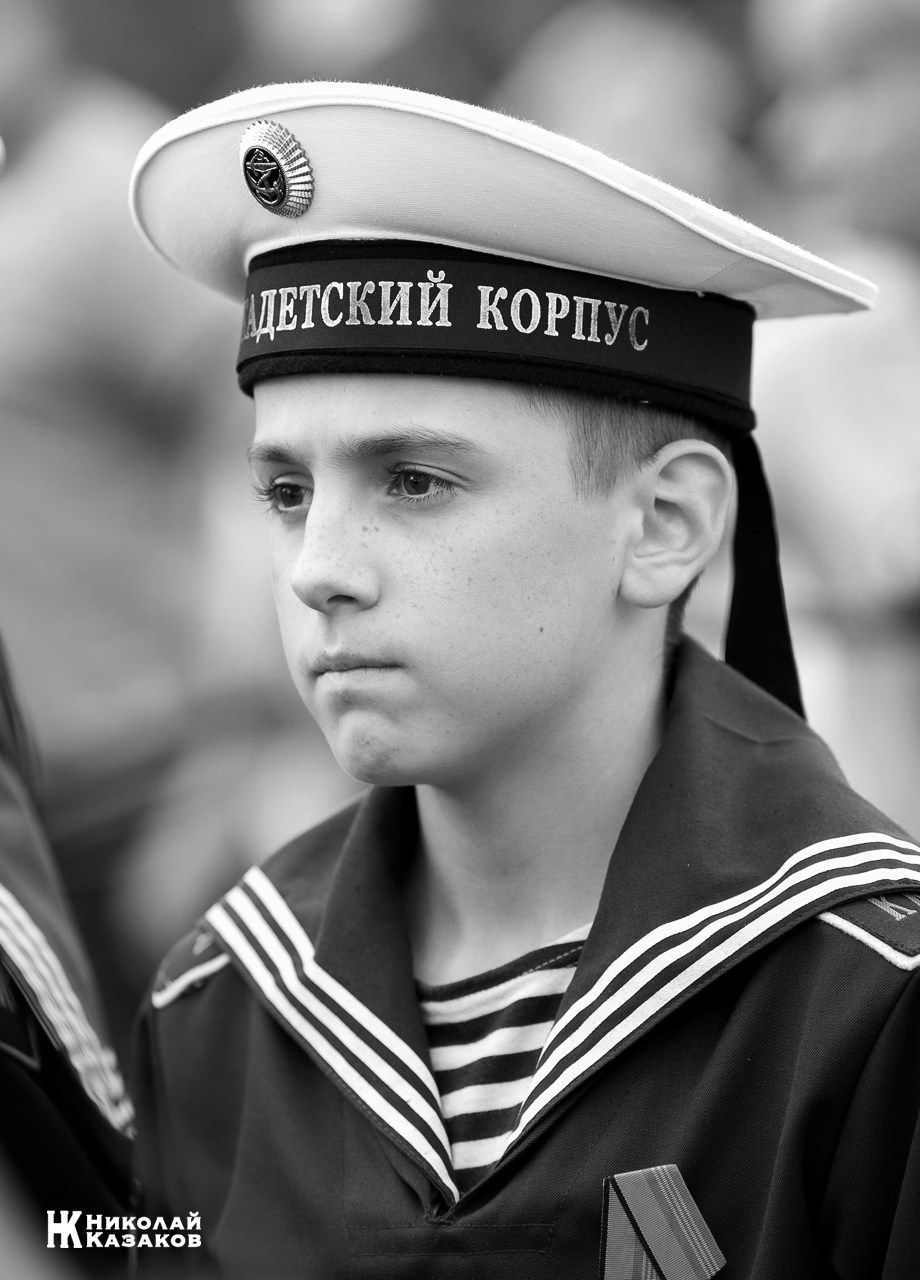 Эмоциональный портрет юного  кадета во время принятия присяги в Кронштадте.