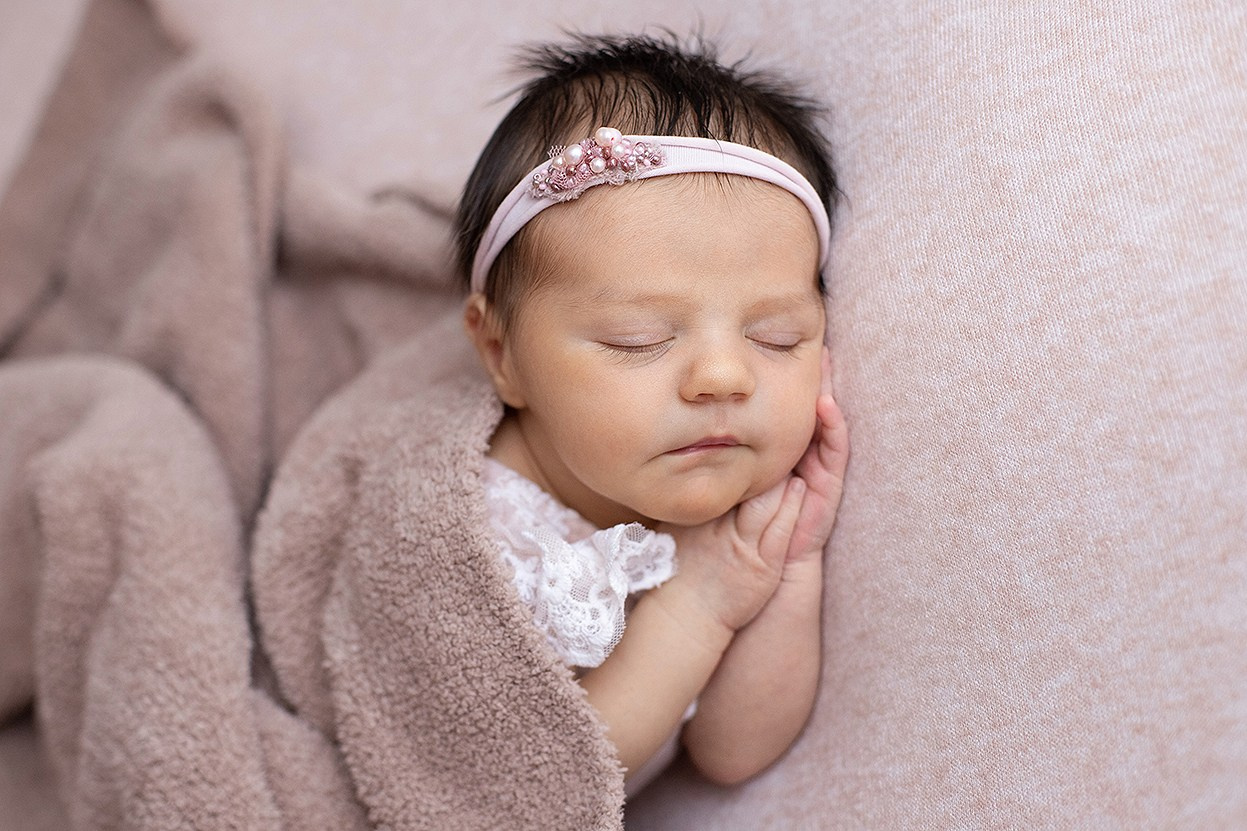 Newborn. Фотограф новорожденных в Екатеринбурге Татьяна Продан