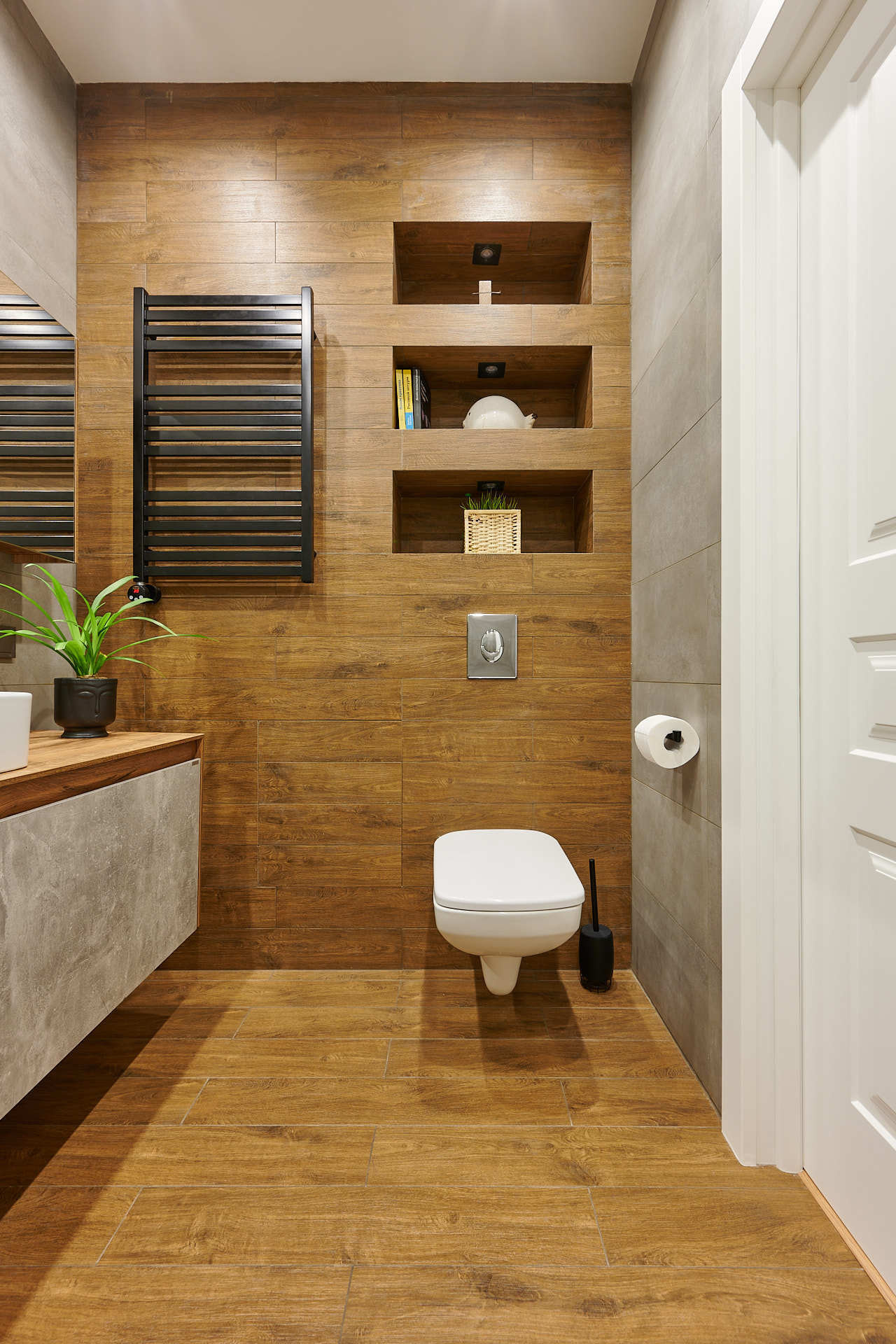 Уютная квартира для двоих на Черняховского. Флористическая, интерьерная и портретная съемка в Москве и Европе