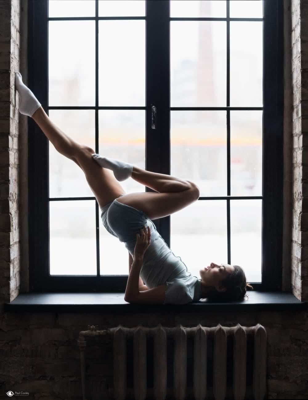 Remoteportfolio. Official website of the international art model Naya