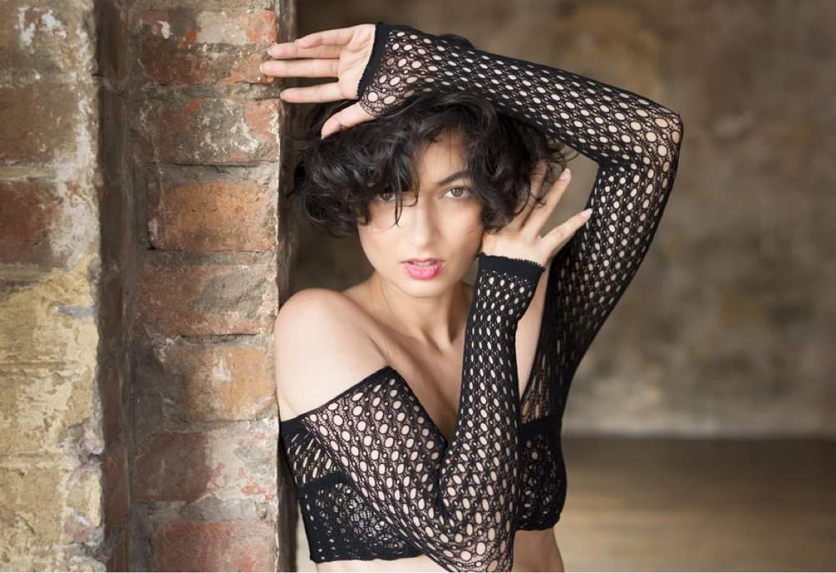 Remoteportfolio. Official website of the international art model Naya