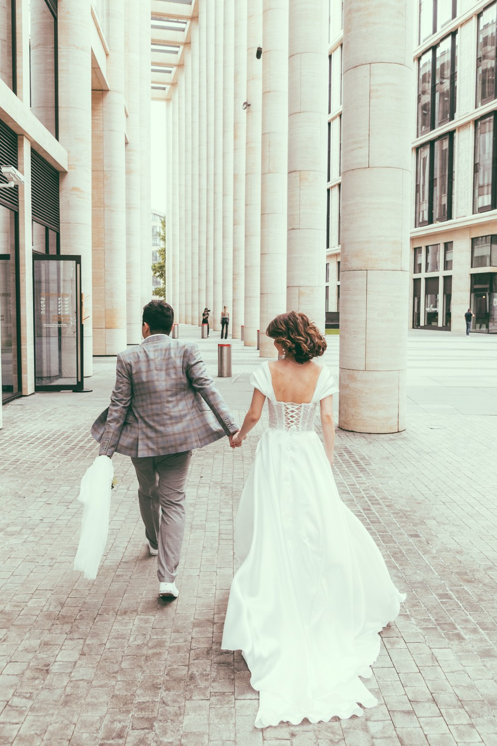 Свадебный фотограф в Санкт Петербурге, Москве. Фотограф крещение венчание в Петербурге! Помогает подобрать храм и посоветовал душевного батюшку в СПб