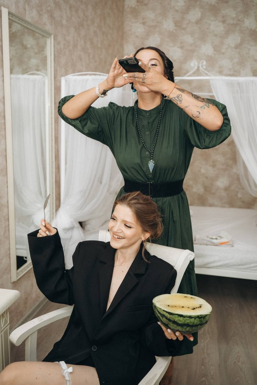 Ведущая Кэбш. Подрядчики и друзья сети свадебных площадок House for wedding