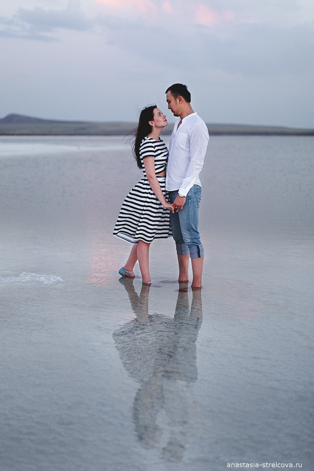 Главная - Ирина и Ержан прогулка для двоих - Свадебный фотограф Москва Балашиха Анастасия Стрельцова 