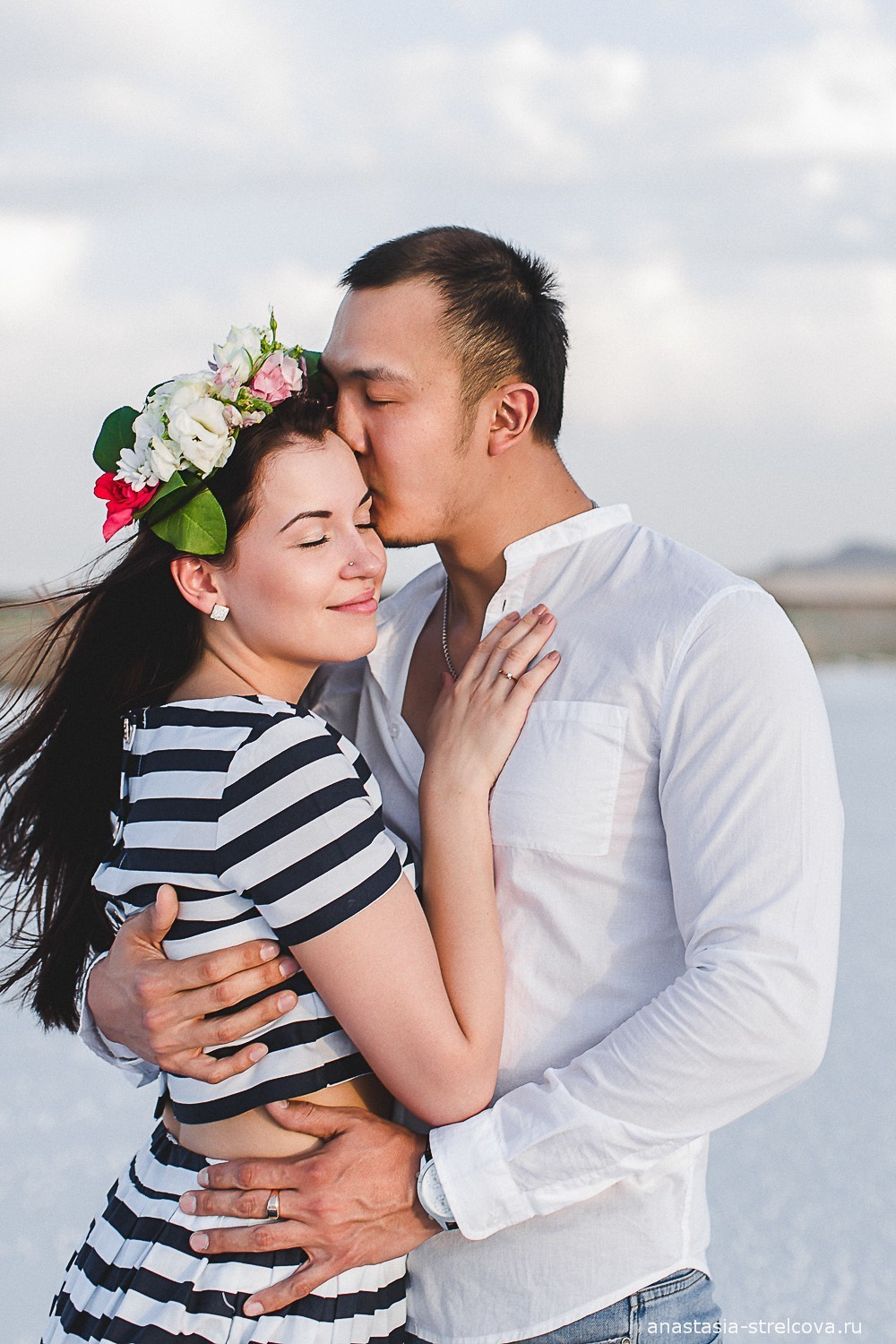 Главная - Ирина и Ержан прогулка для двоих - Свадебный фотограф Москва Балашиха Анастасия Стрельцова 