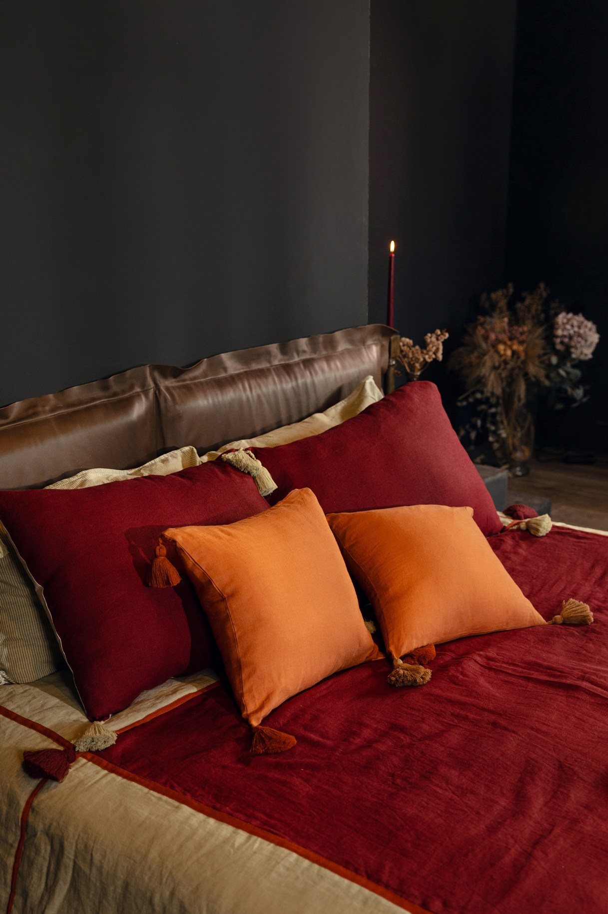 Услуги рекламного фотографа в Санкт-Петербурге: интерьерная съемка текстиля в уютном домашнем стиле