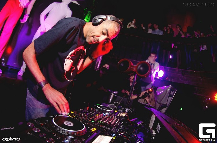 Event photographer Tokyo. Photographer in Tokyo Anatolii Ozarto