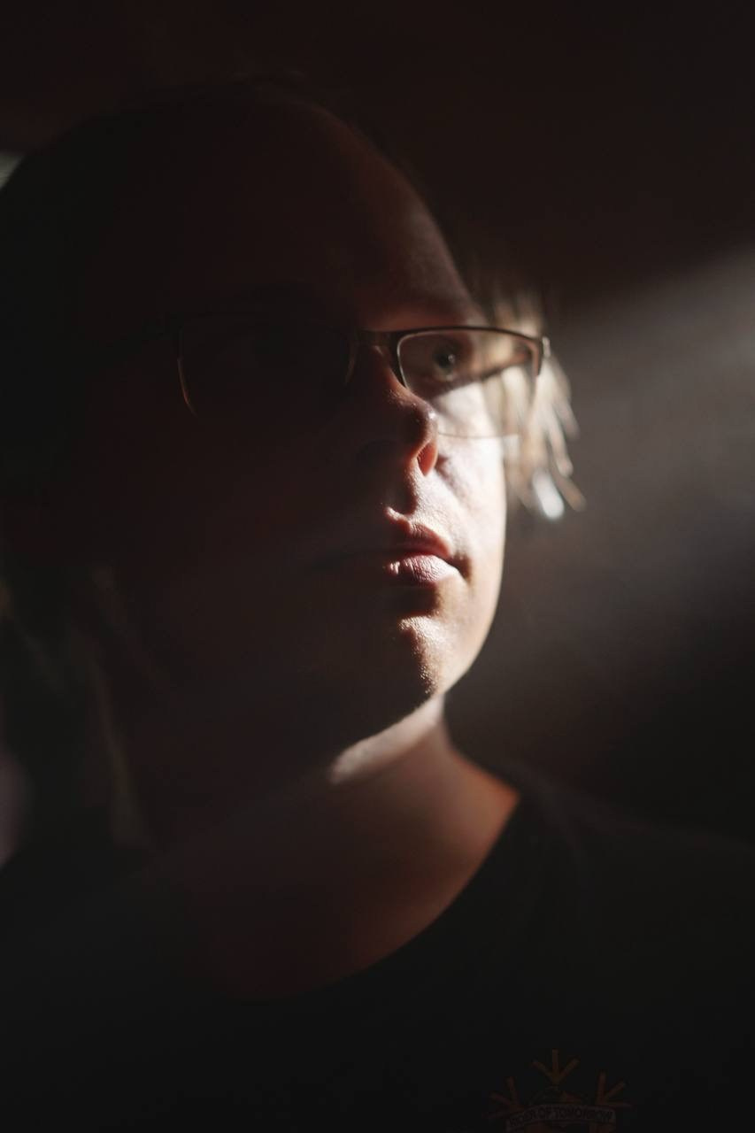 Полный метр «ЛИФТ В ПРОШЛОЕ». Фотограф, оператор и рилсмейкер в Москве — Ася Палагута