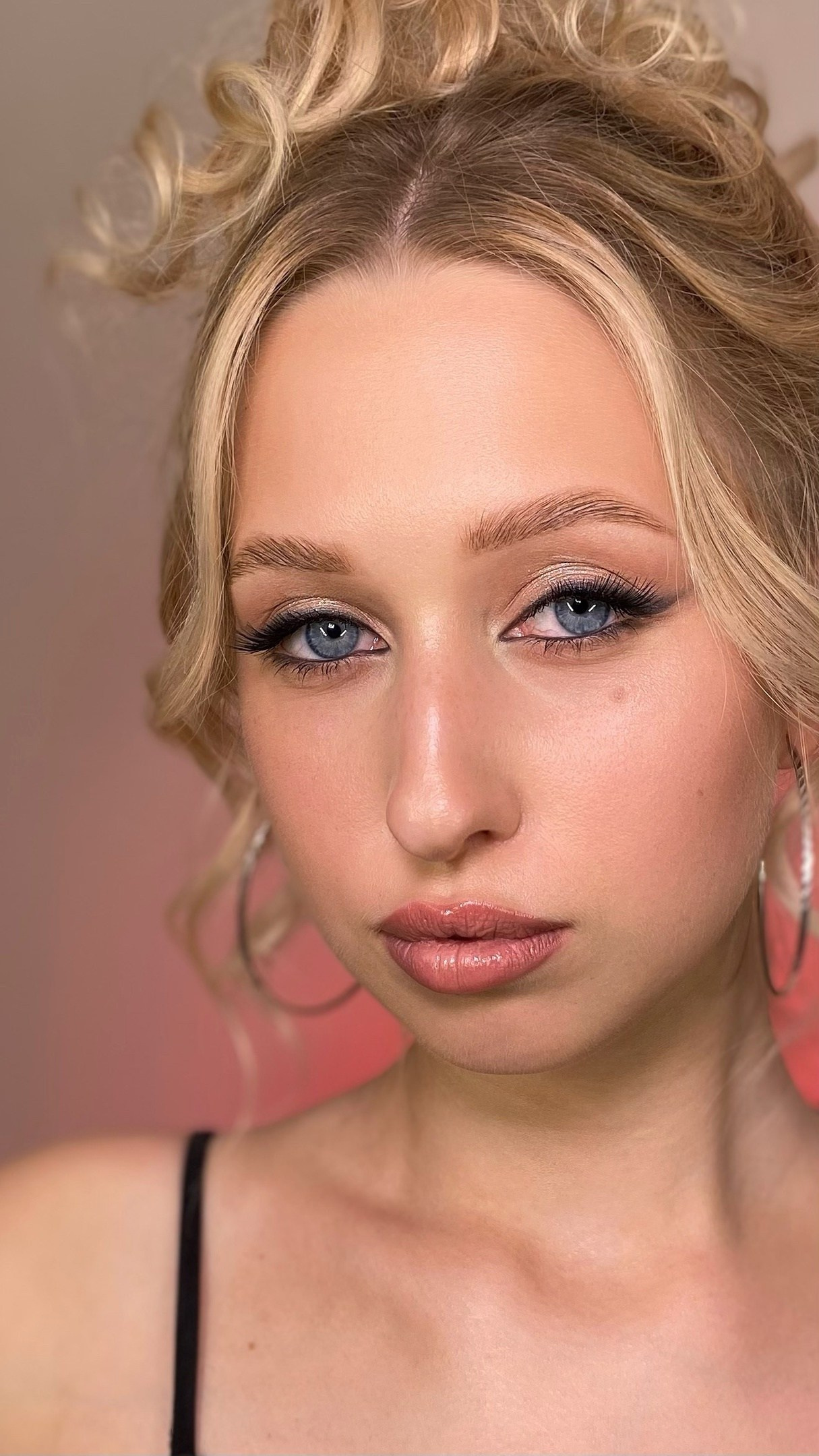 Макияж. Студия макияжа и прически V-Style