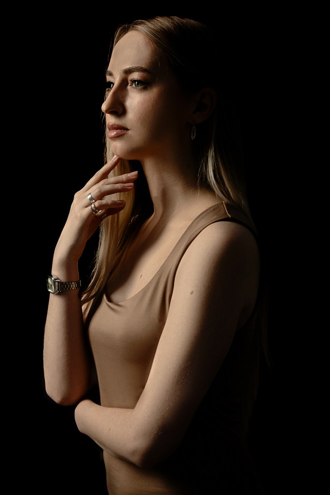 Женский портрет. Профессиональный фотограф в г. Казань и г. Москва Анна Дыба. Женский портрет, мужской портрет, семейные и свадебные съёмки