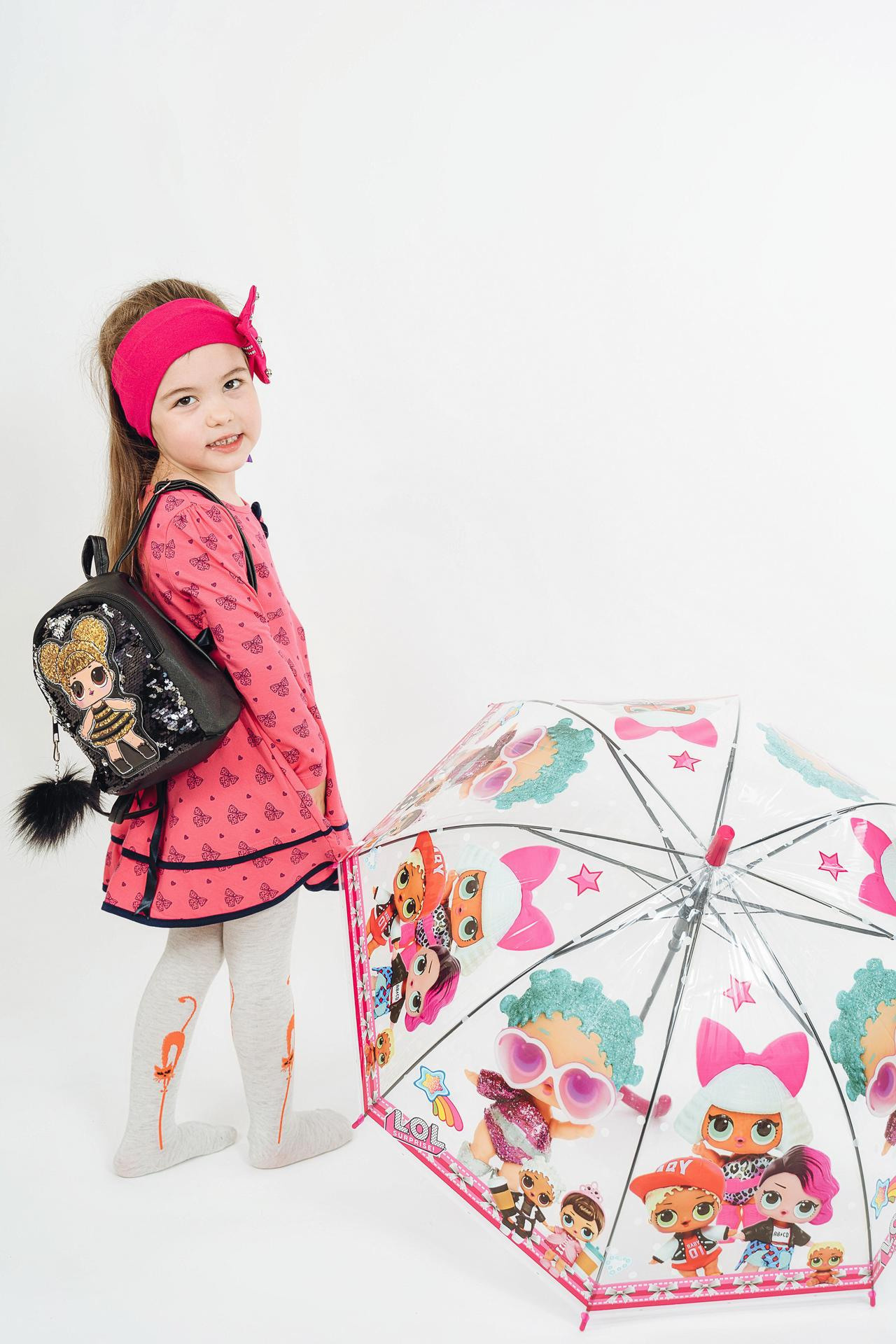 Портреты на монотонном фоне