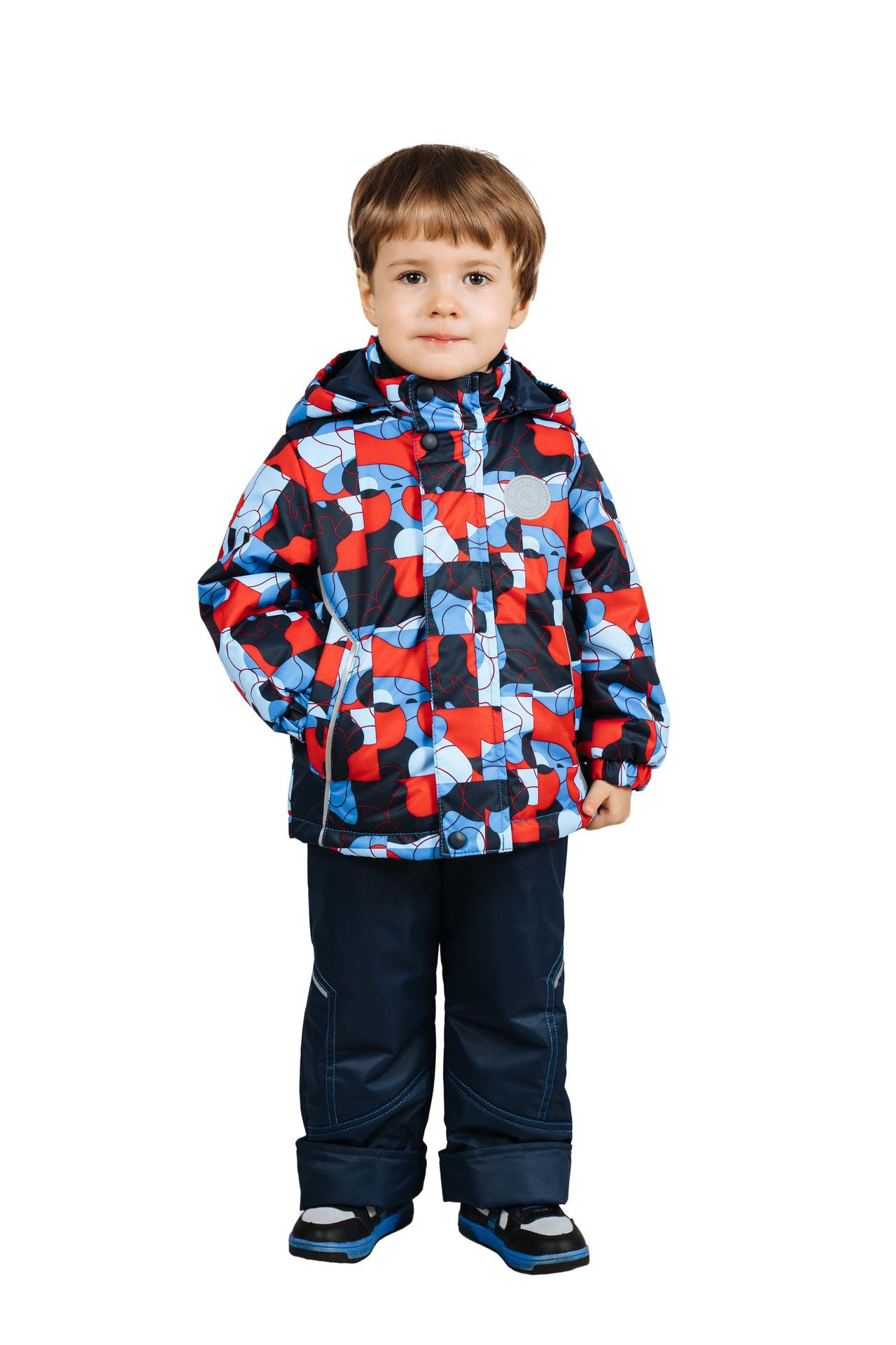 Костюмы белый фон и в интерьере