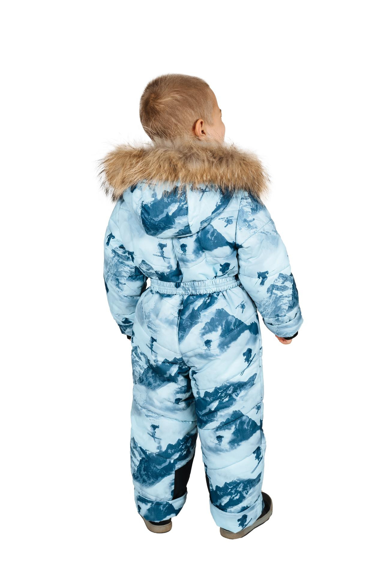 Костюмы белый фон и в интерьере