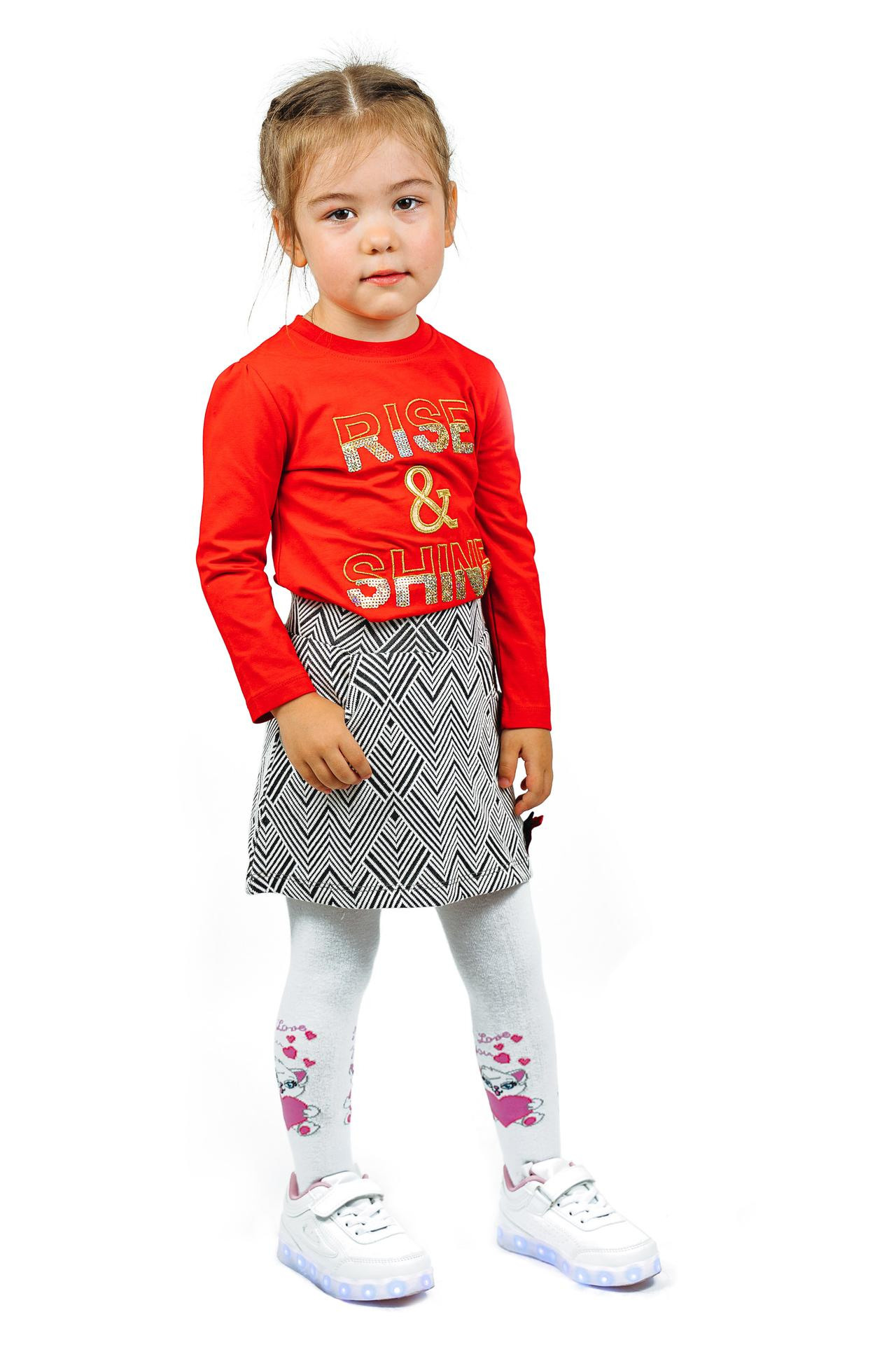 Костюмы белый фон и в интерьере