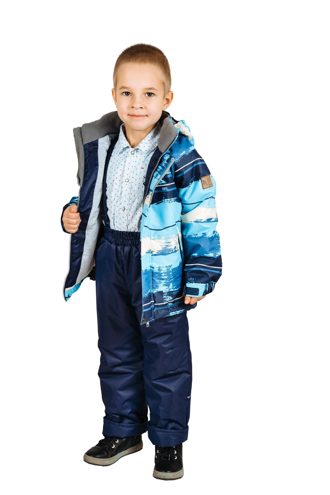 Костюмы белый фон и в интерьере