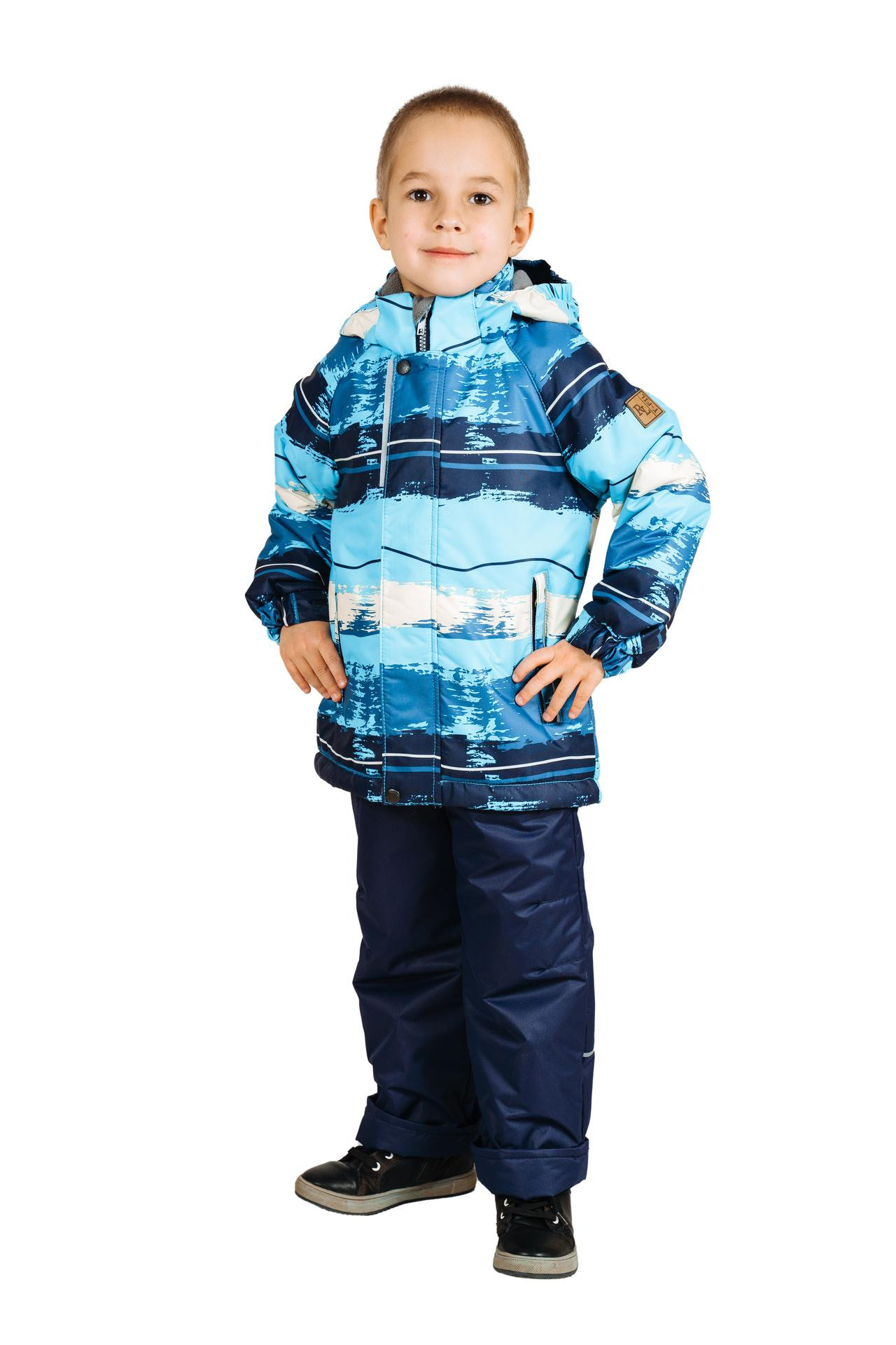 Костюмы белый фон и в интерьере