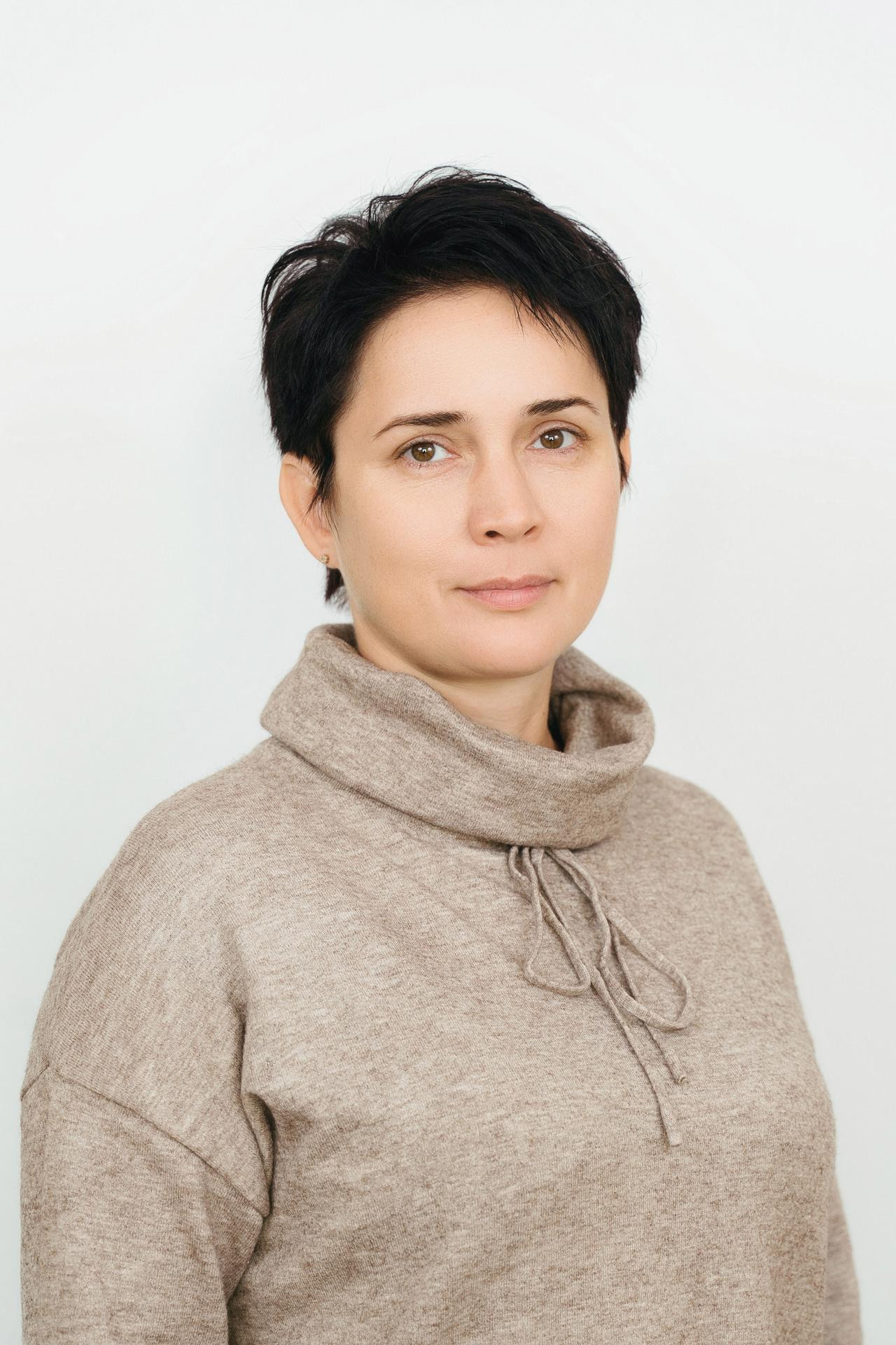 Портреты на монотонном фоне