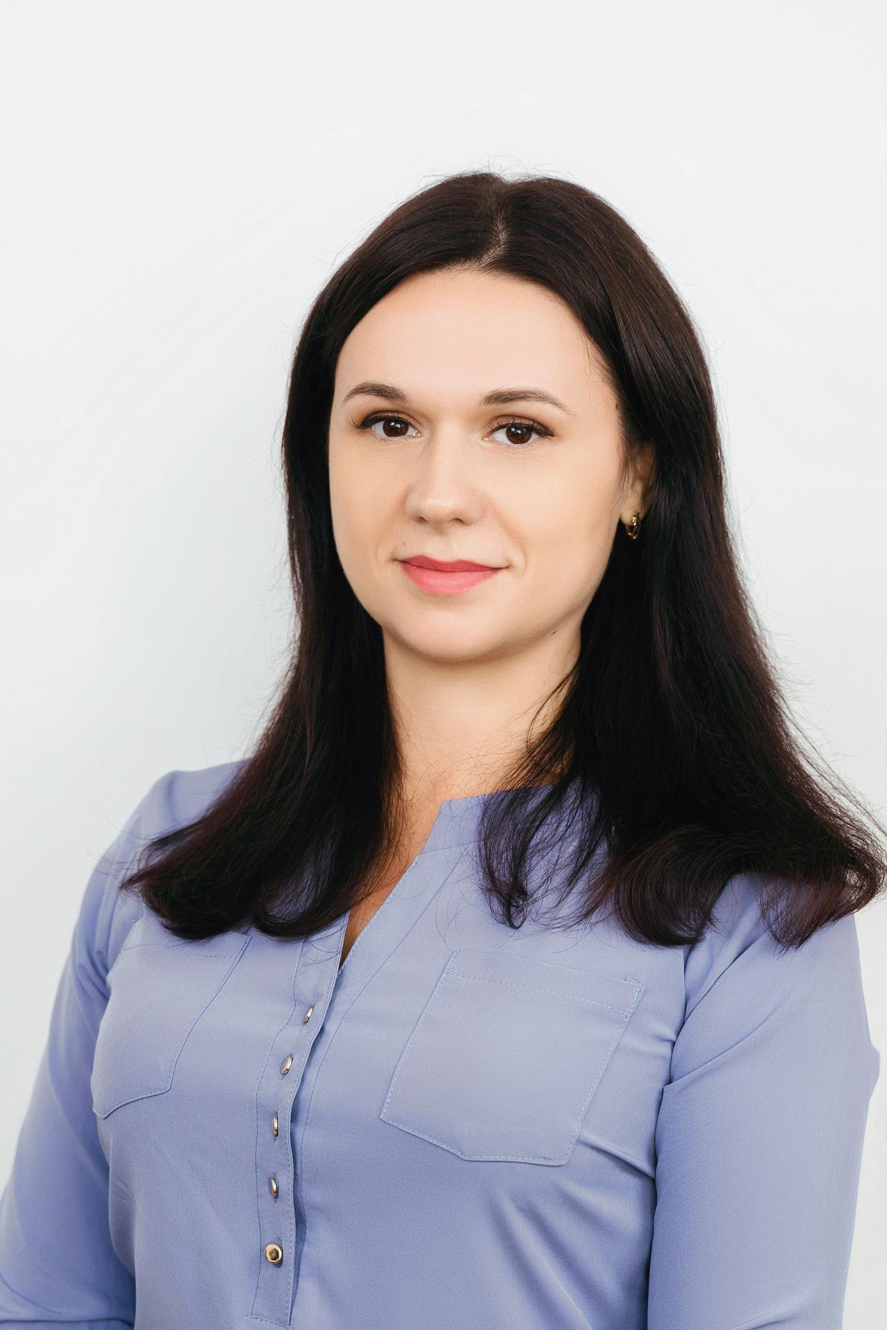 Портреты на монотонном фоне