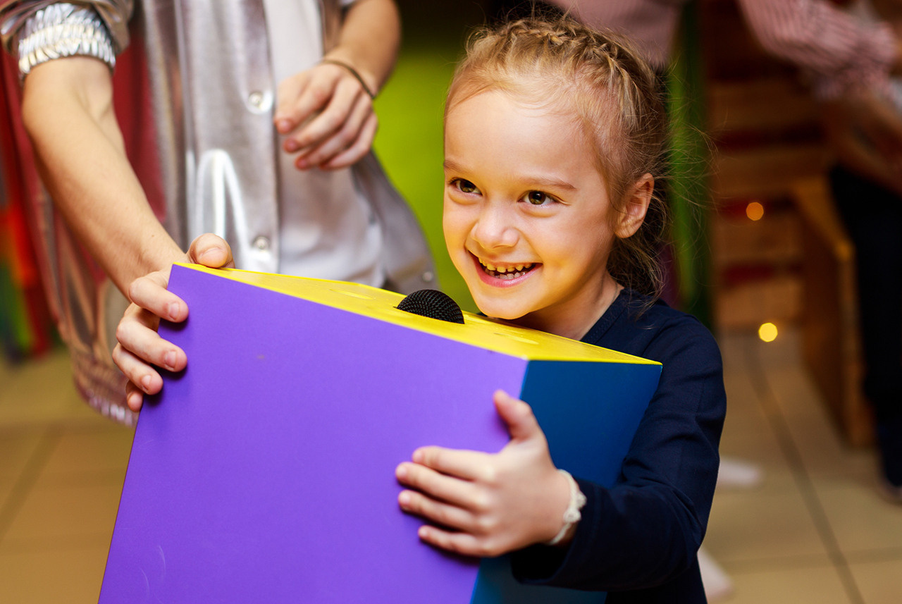 Дни Рождения в Labirint. Детский и семейный фотограф в Красноярске Настя Ярош