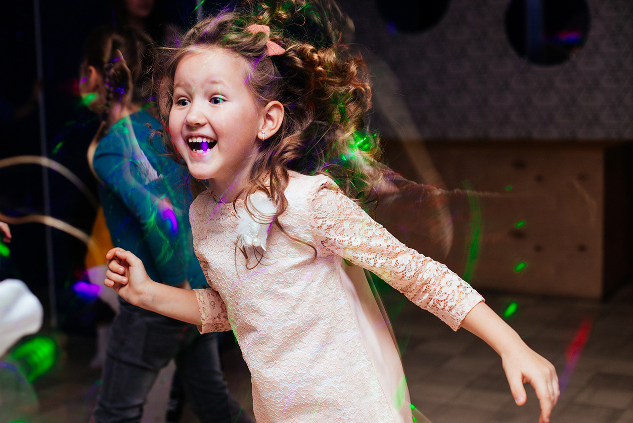 Дни Рождения в Labirint. Детский и семейный фотограф в Красноярске Настя Ярош