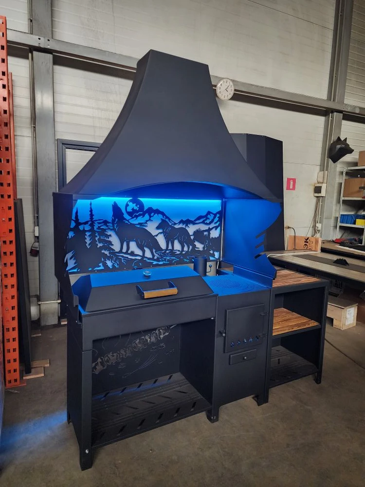 «ДЖЕТА» с расширенным вытяжным зонтом и светодиодной подсветкой. Купить / заказать мангал для дома в Краснодаре от производителя «Дарбин»