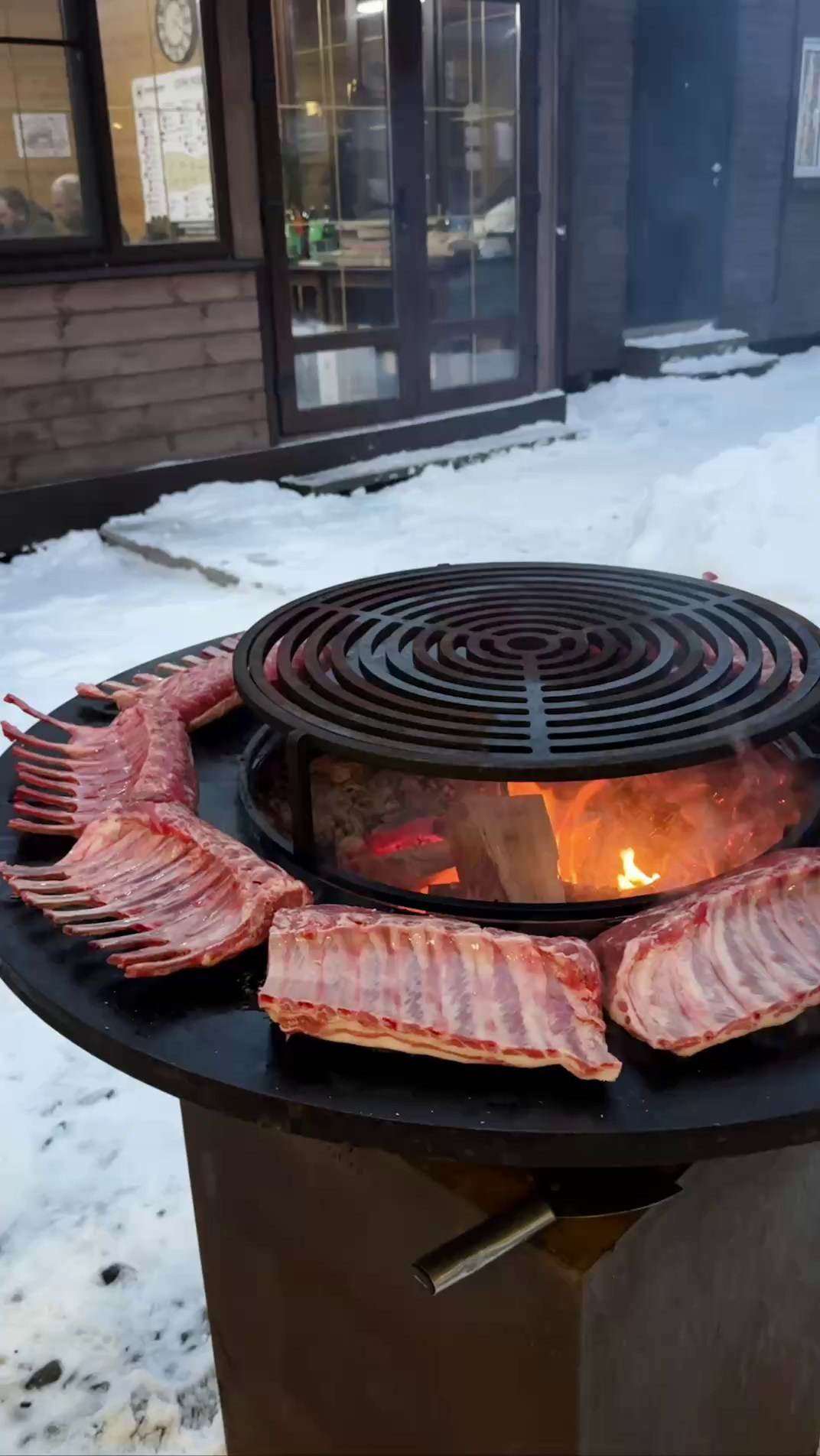 New Year’s Eve service and congratulations to the team at the Zozulinsky&Potseluev workshop. Another person Pavel Potseluev. A photographer in 2026