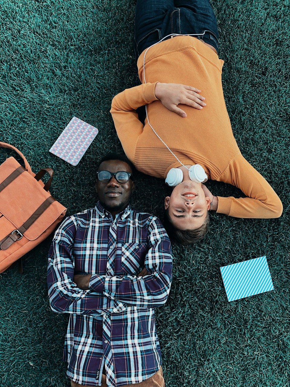 Современная концептуальная фотография о теле, уязвимости и идентичности. Визуальная практика на стиле честности, пост-иронии и искусства.Рекламная фотография, Концептуальная фотография, Современный художник, Психология, Коммерческий фотограф, Репортажный фотограф, Стрит фотография, Арт, Сюрреализм, Мобильная фотография, Снято на айфон, Дима Бурза