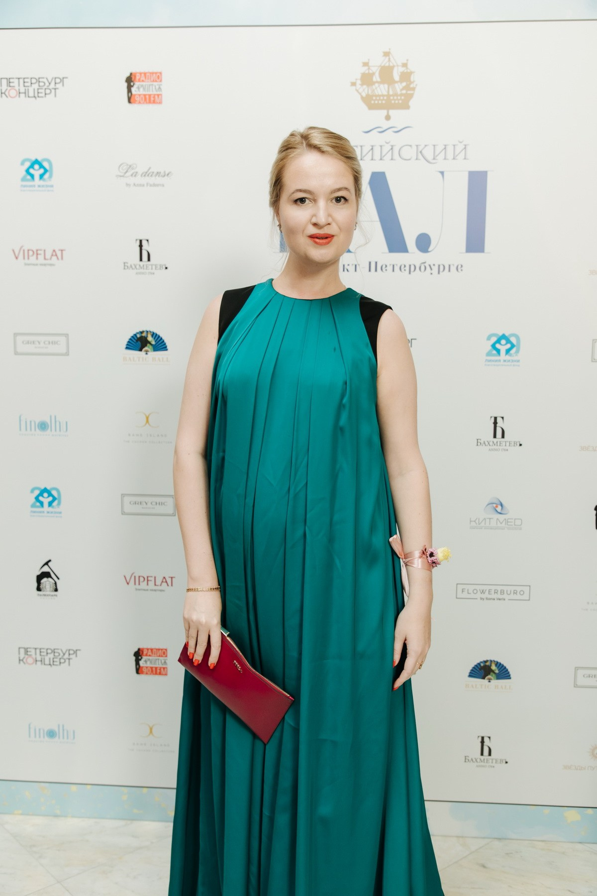 Балтийский Бал 2024 Санкт-Петербург фотоотчет. Фотограф крещение венчание в Петербурге! Помогает подобрать храм и посоветовал душевного батюшку в СПб