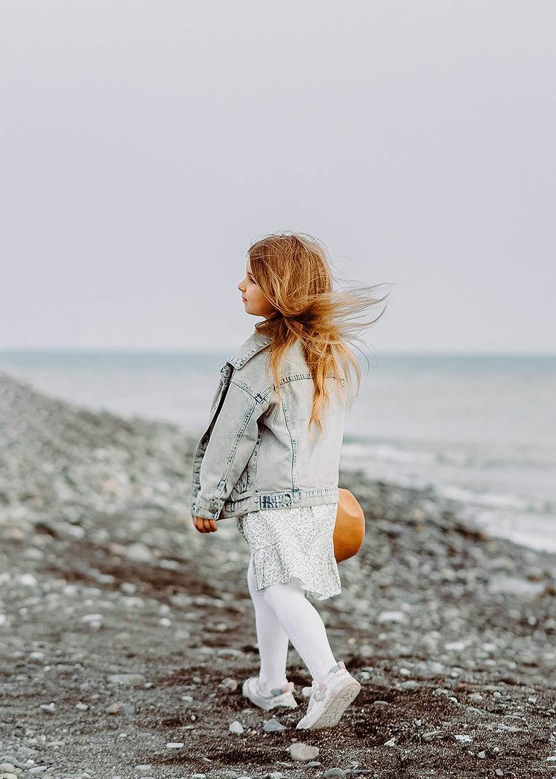 Семейная фотосессия в Сириусе и Адлере. Фотограф в Адлере, Сириусе, Красной Поляне — лавстори, семейные и индивидуальные фотосессии