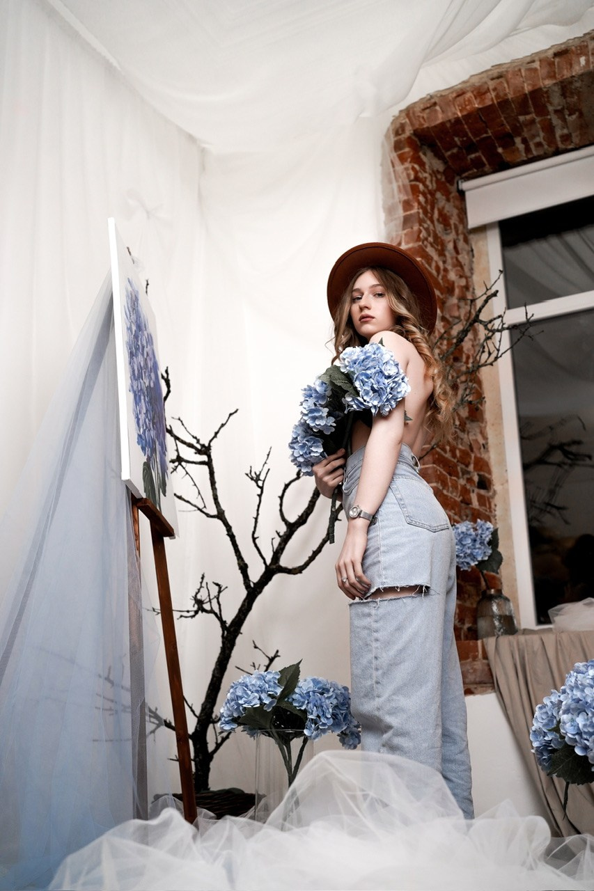 Женская фотосессия в студии Тепло в Новочеркасске. Свадебный фотограф в Ростове-на-Дону. Таинство Крещения и Венчания, семейные фотосессии. Алёна Чёботова