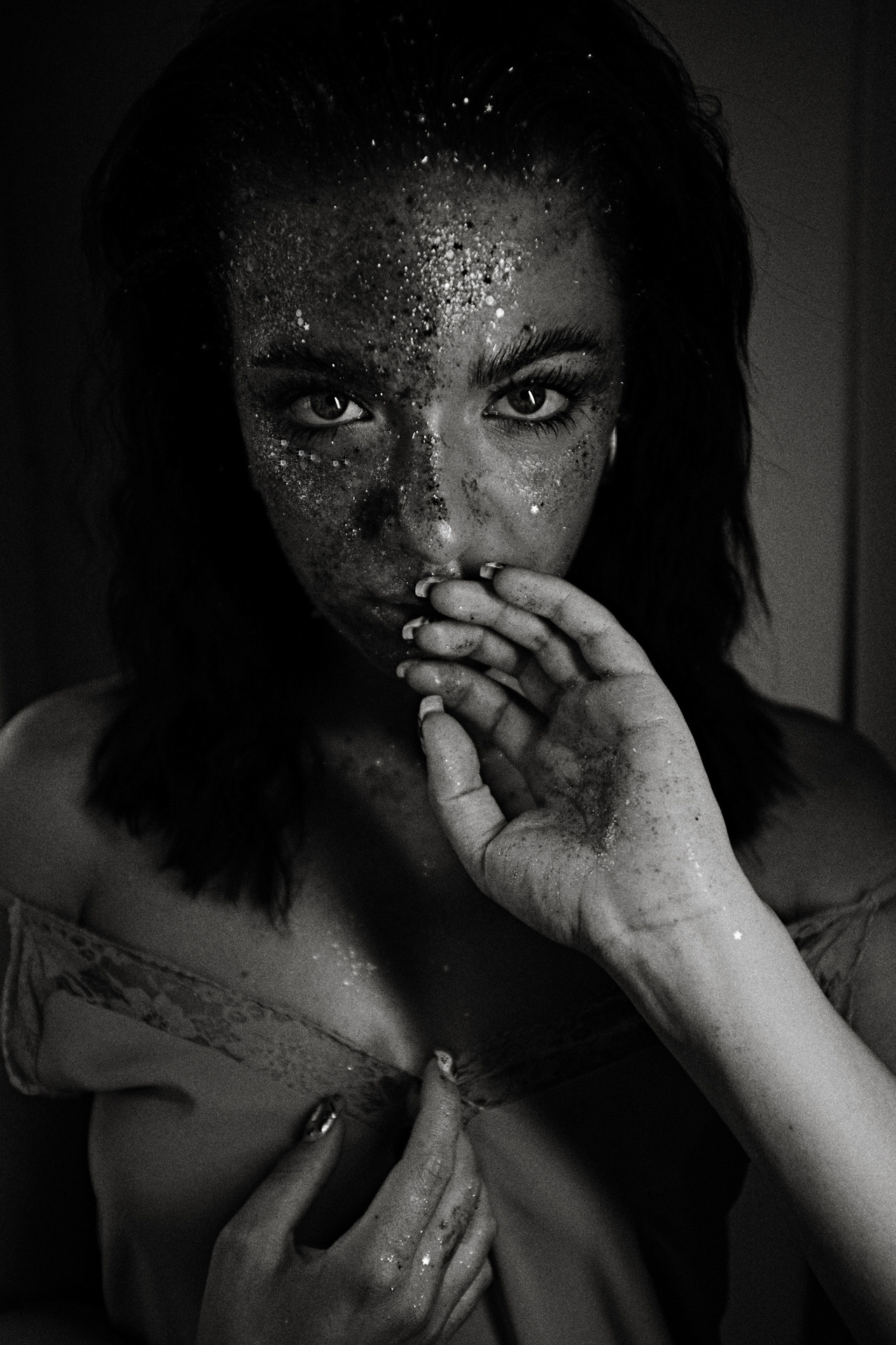 ЧБ Ксю. Снимаю всё, кроме похорон