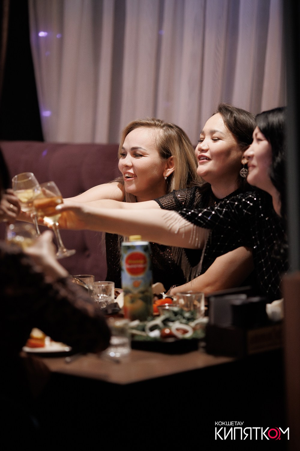 JAMAICA. КИПЯТКОМ КОКШЕТАУ