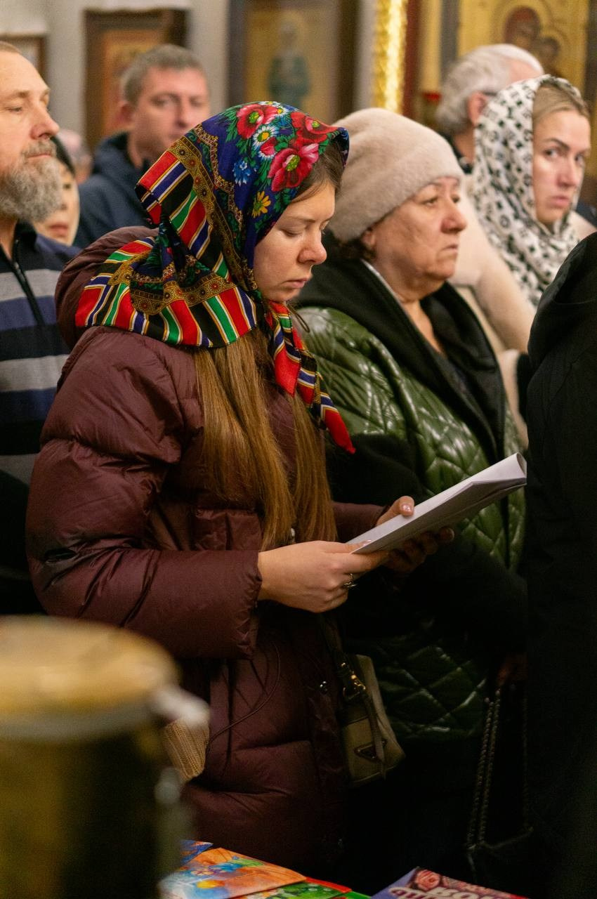 В наш храм доставлен ковчег с частицей мощей Блаженной Матроны Московской. Саратовское Северо-Западное благочиние