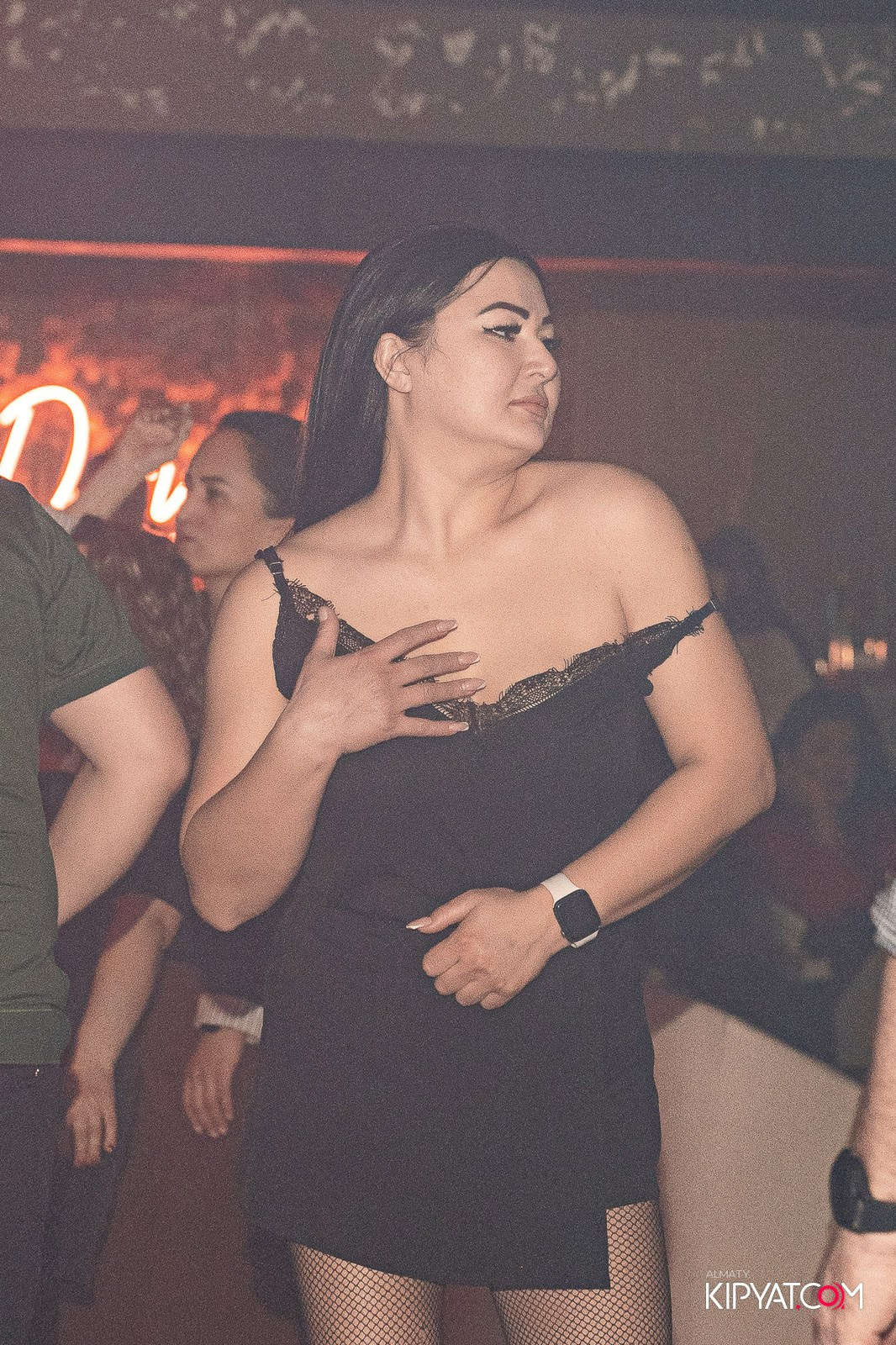 RETRO HIT. КИПЯТКОМ АЛМАТЫ!