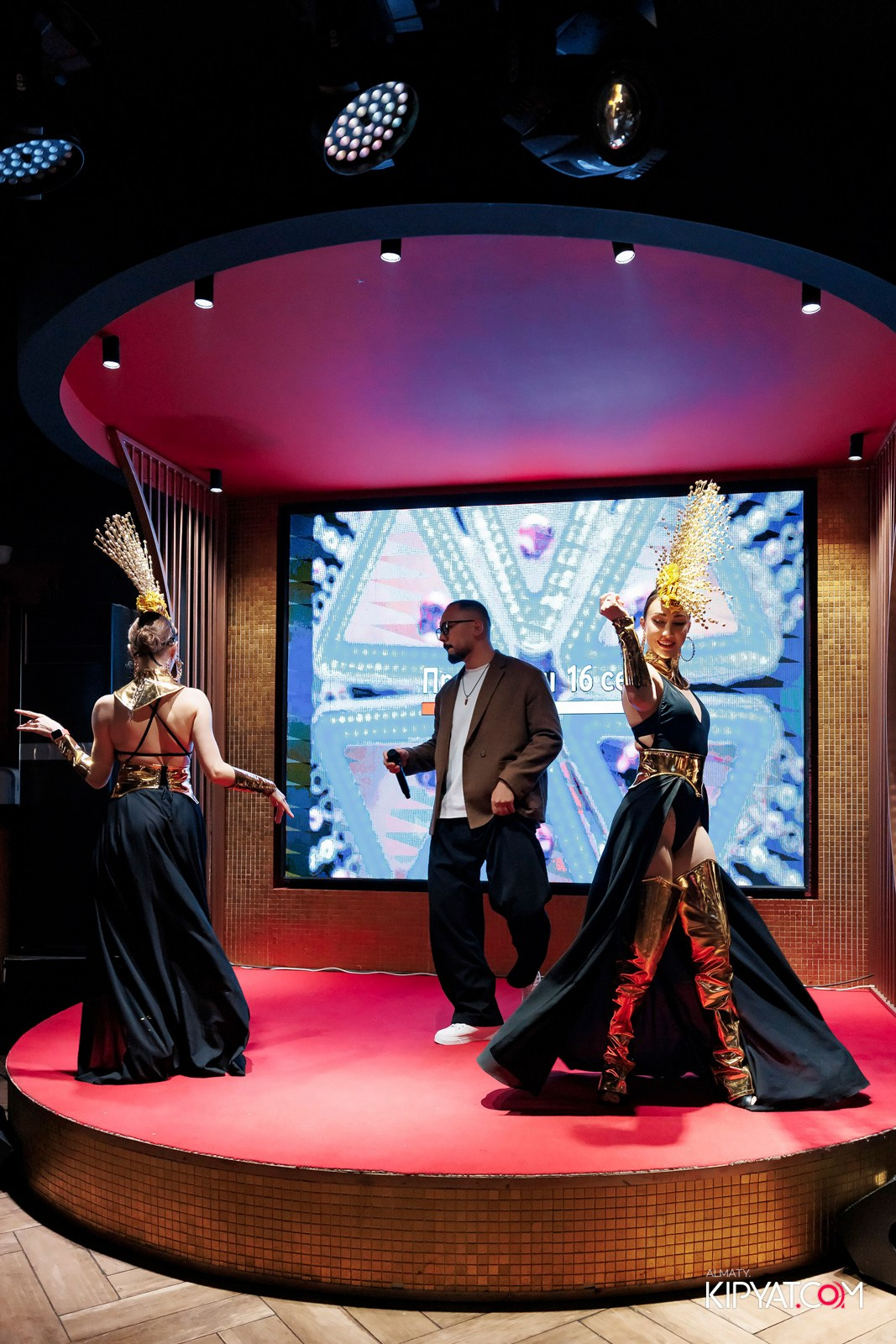 ЗАЯ, НА БИС. КИПЯТКОМ АЛМАТЫ! Фотосъемка мероприятий в Алматы