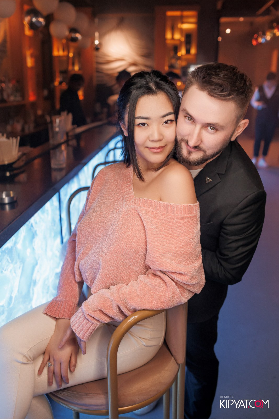 LAUREATE GRAND CAFÉ. КИПЯТКОМ АЛМАТЫ!