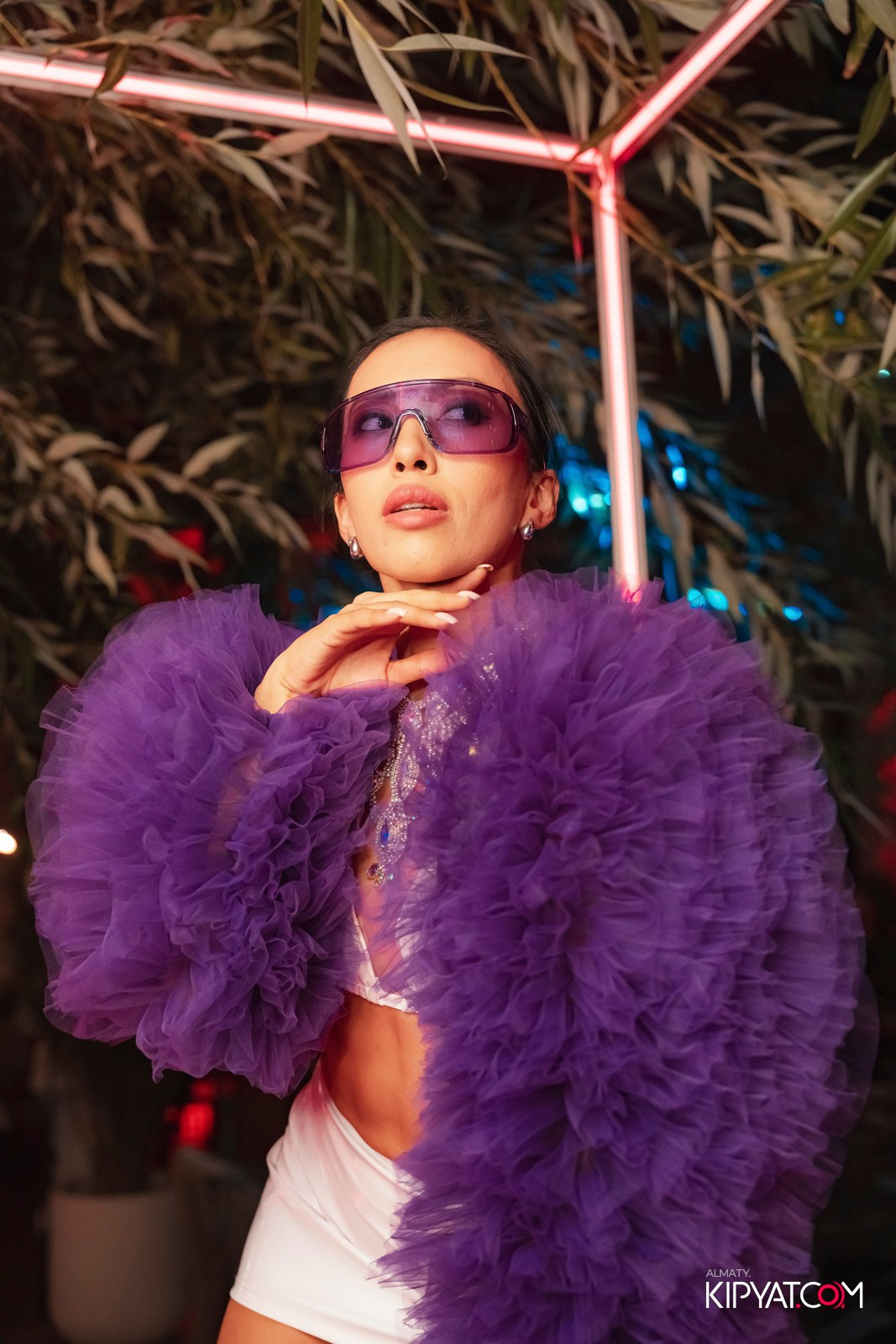 EDEN POOL & BAR. КИПЯТКОМ АЛМАТЫ!