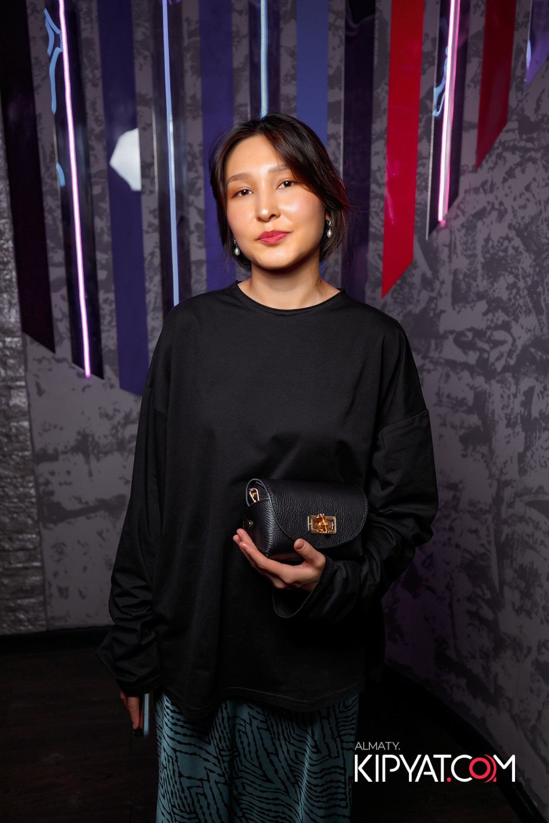 УХО И МЕДВЕДЬ НА ГАГАРИНА. КИПЯТКОМ АЛМАТЫ!