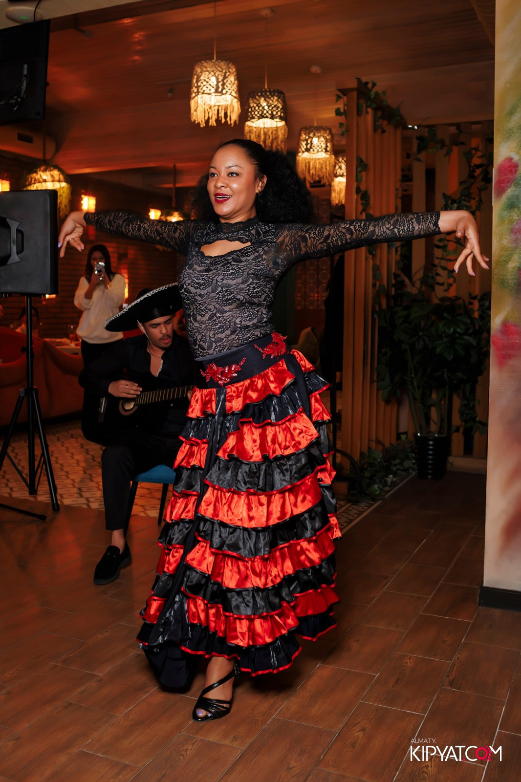 ДАДИАНИ. КИПЯТКОМ АЛМАТЫ! Фотосъемка мероприятий в Алматы