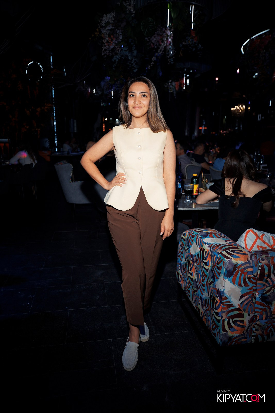 FRIENDS BAR & TERRACE. КИПЯТКОМ АЛМАТЫ!