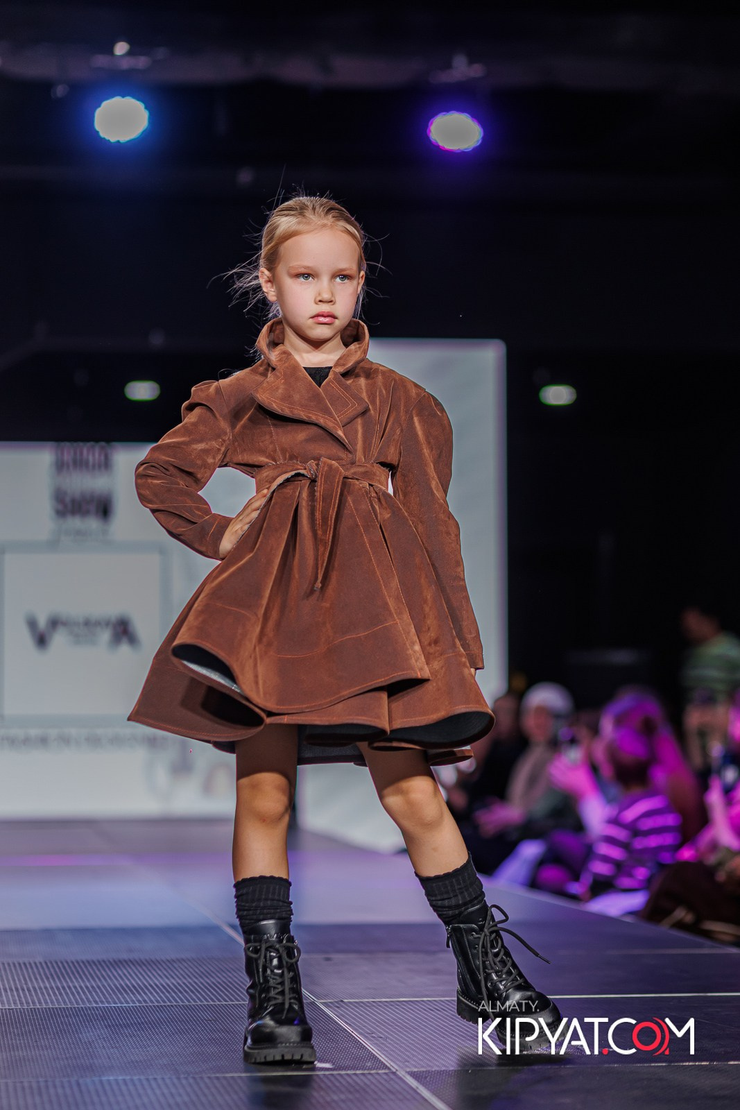 JUNIOR MODELS SHOW В РАМКАХ БЛАГОТВОРИТЕЛЬНОГО ПРОЕКТА МОДА ЗА СЧАСТЬЕ ДЕТЕЙ. КИПЯТКОМ АЛМАТЫ!
