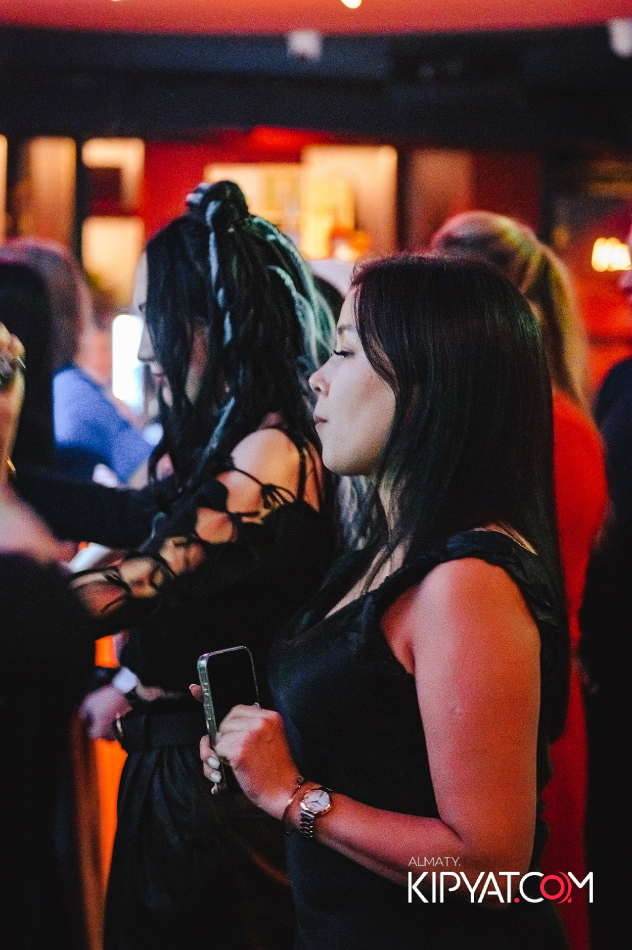 ВЫСТУПЛЕНИЕ ГРУППЫ ВИРУС SANTA BARBARA. КИПЯТКОМ АЛМАТЫ!