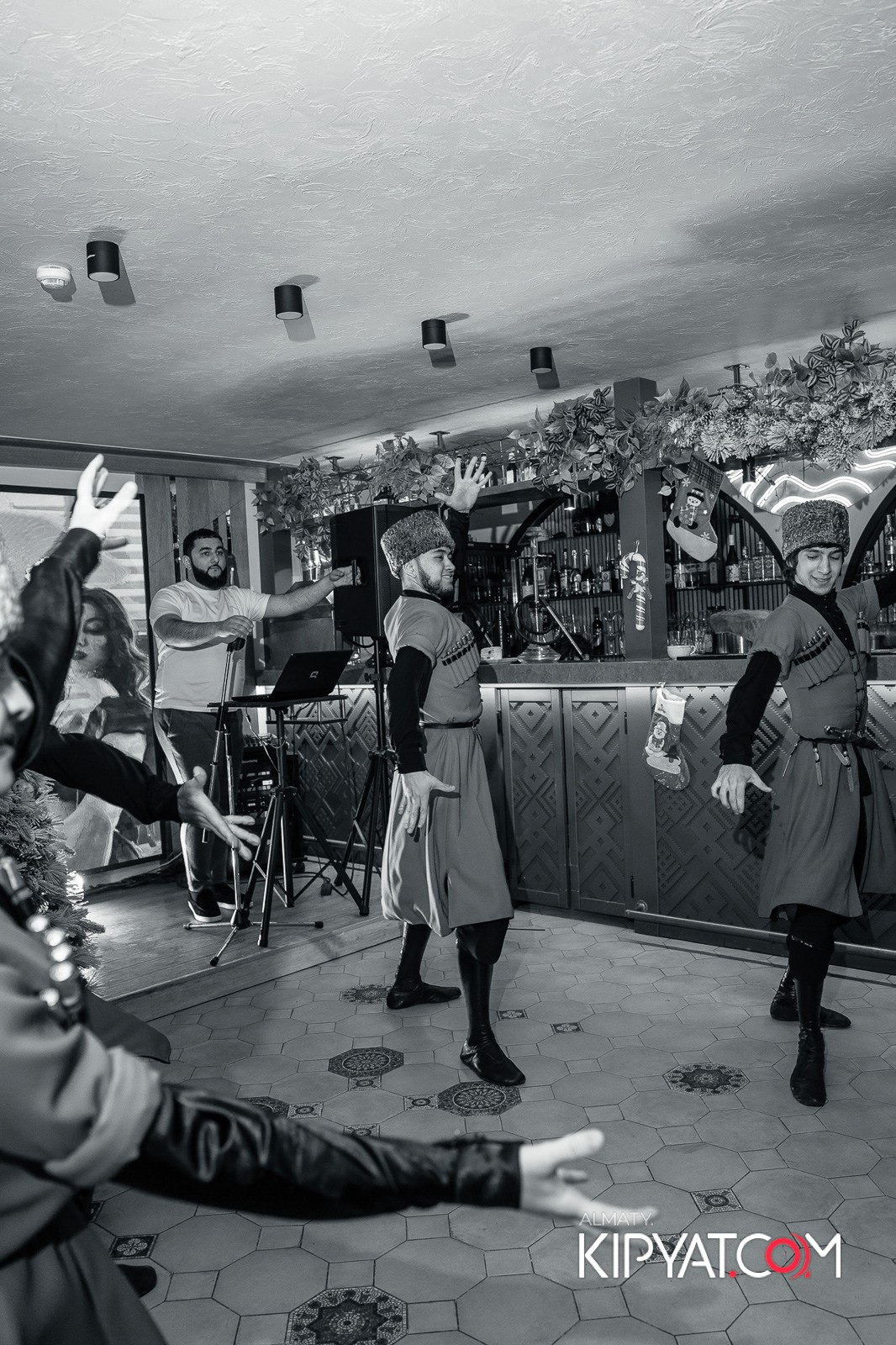 MODI RESTORANCHIK. КИПЯТКОМ АЛМАТЫ!