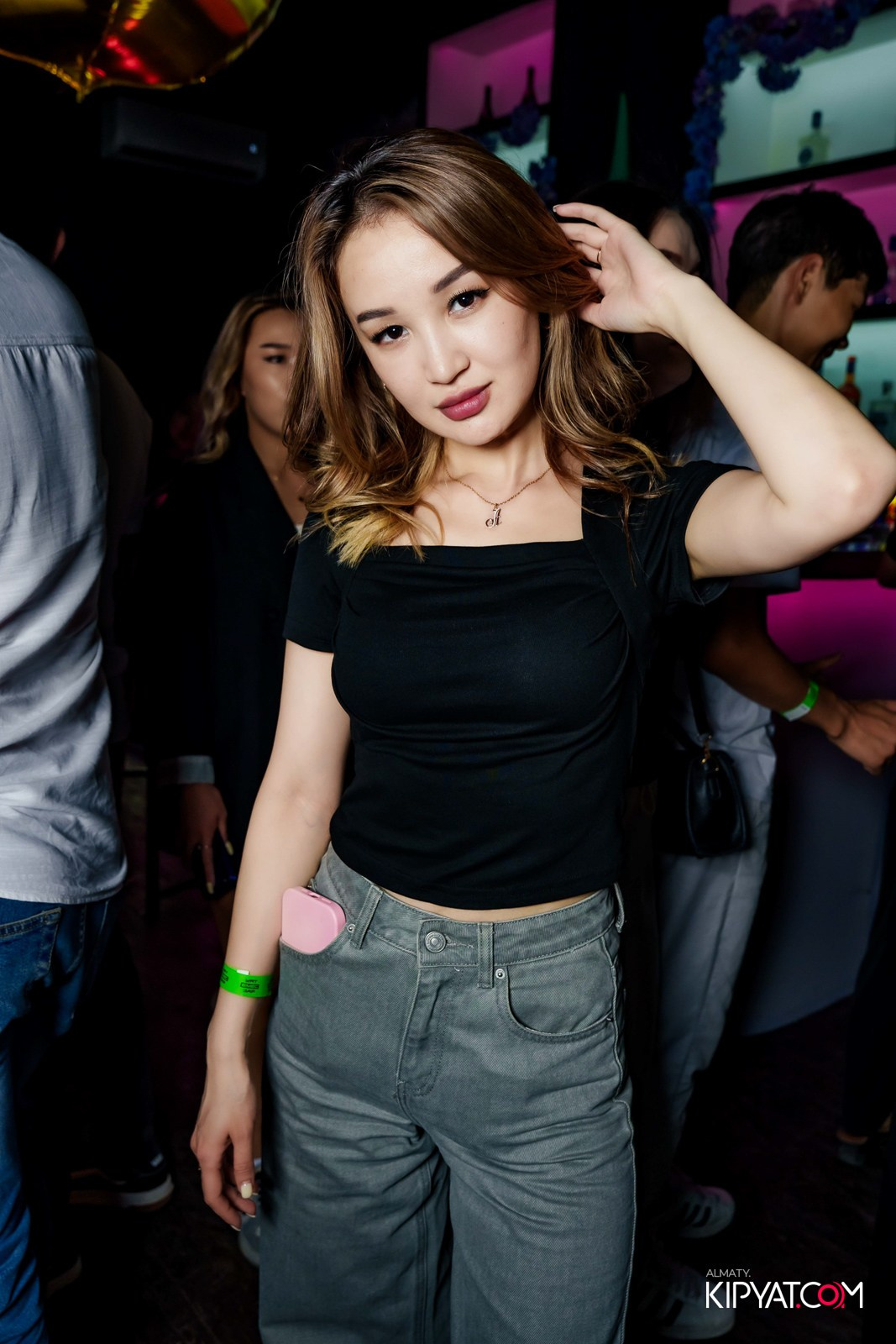 UYAT EMES BAR. КИПЯТКОМ АЛМАТЫ!