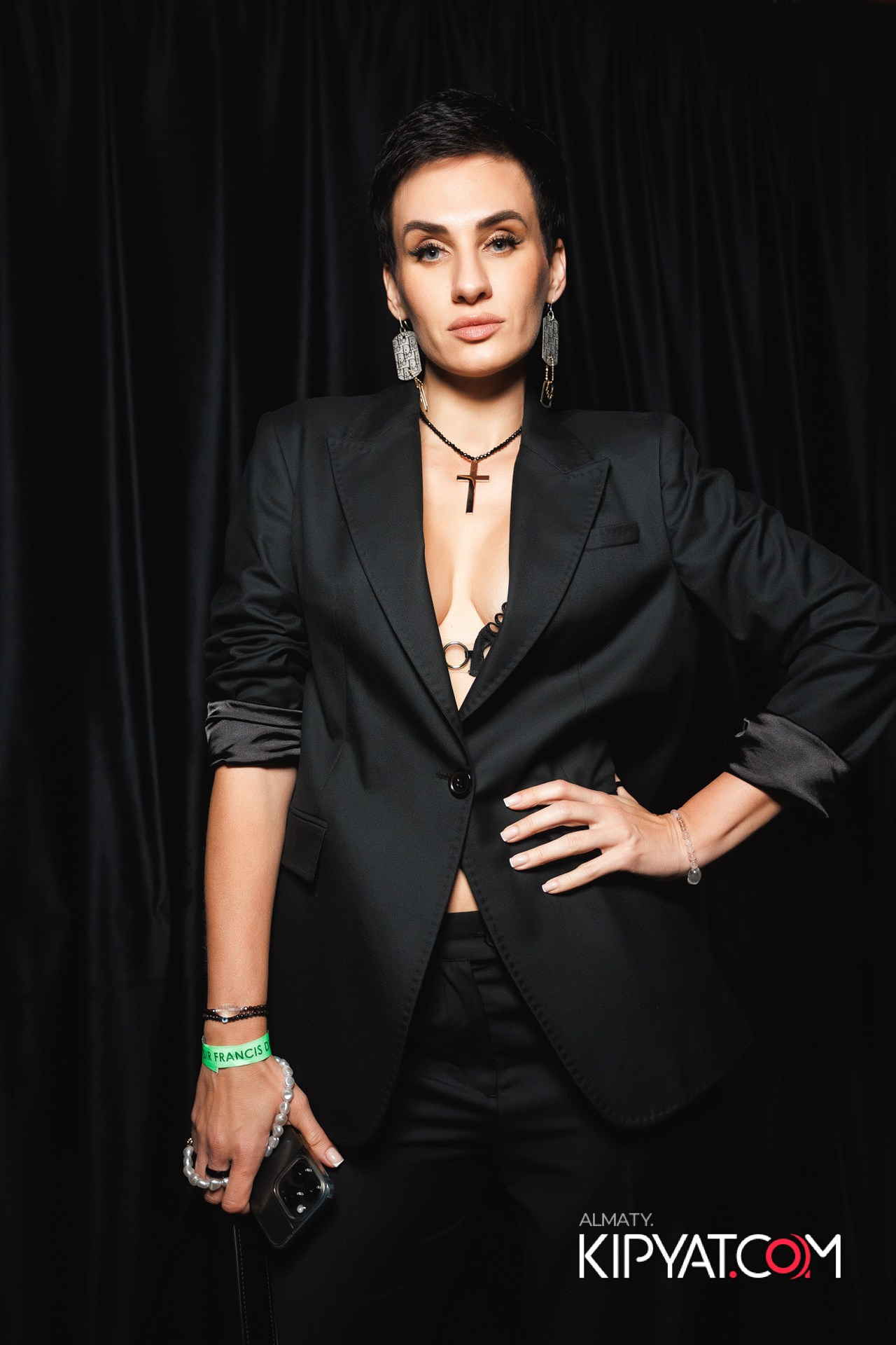 BlaBlaBar. КИПЯТКОМ АЛМАТЫ!