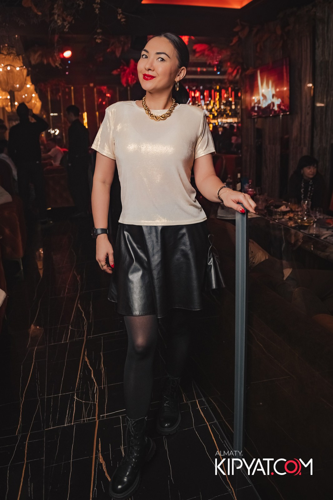 БАР ПАНАЕХАЛИ НА ДОСТЫК. КИПЯТКОМ АЛМАТЫ!