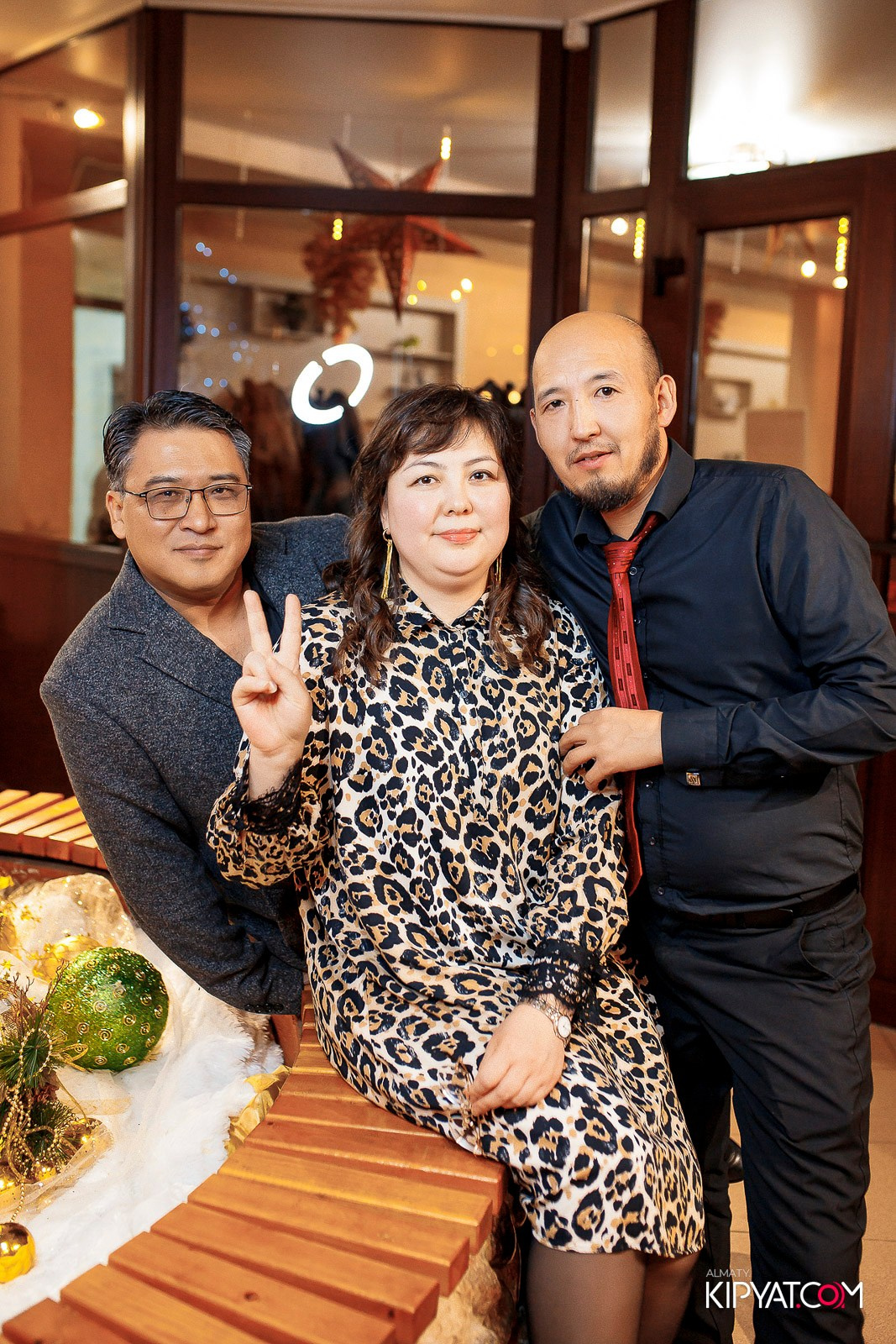 КАФЕ АЙНУР. КИПЯТКОМ АЛМАТЫ! Фотосъемка мероприятий в Алматы