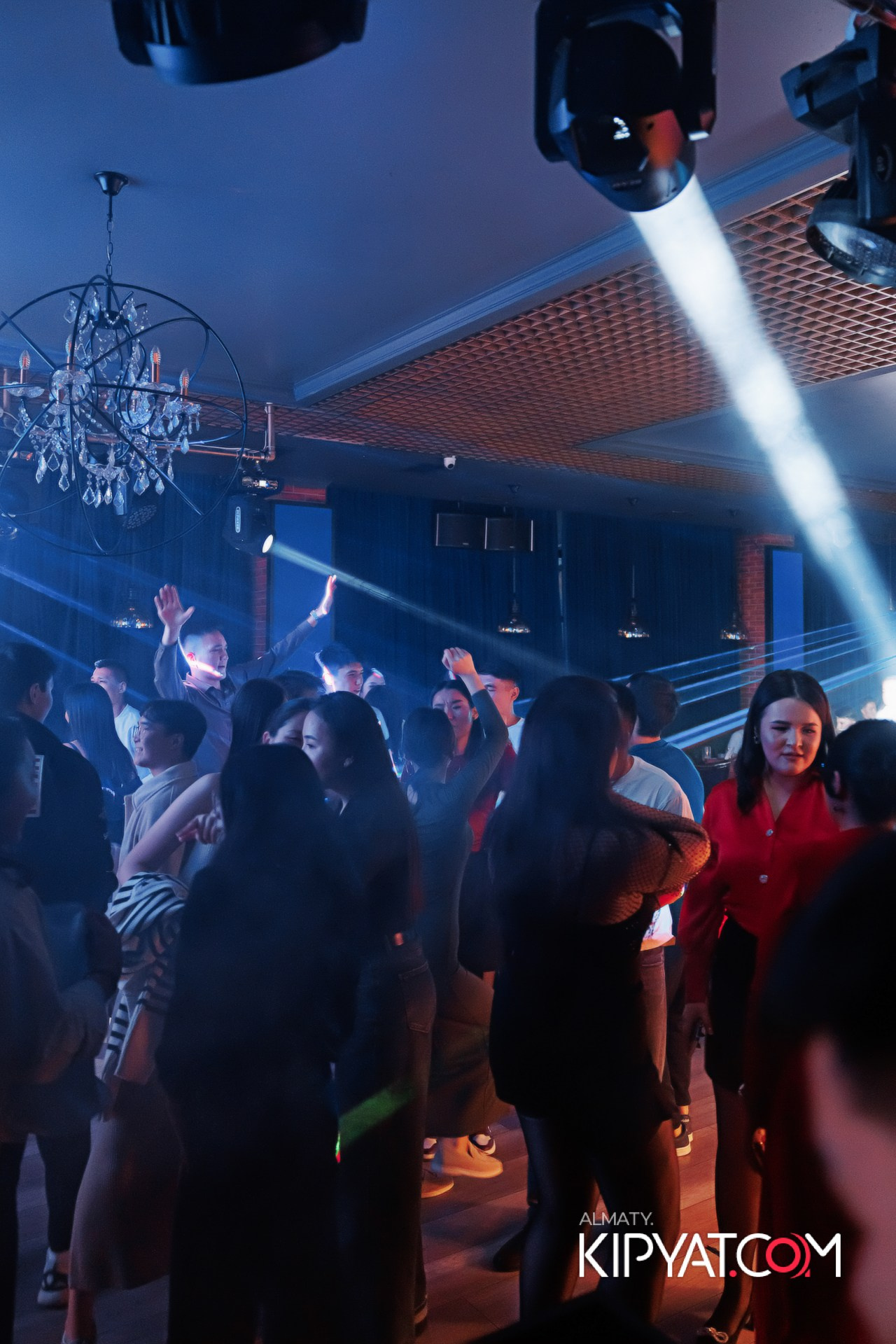 Lugo bar. КИПЯТКОМ АЛМАТЫ!