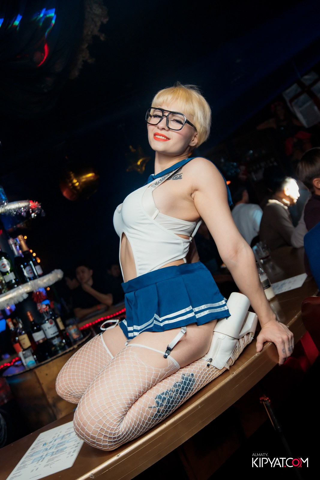 UYAT EMES BAR. КИПЯТКОМ АЛМАТЫ!